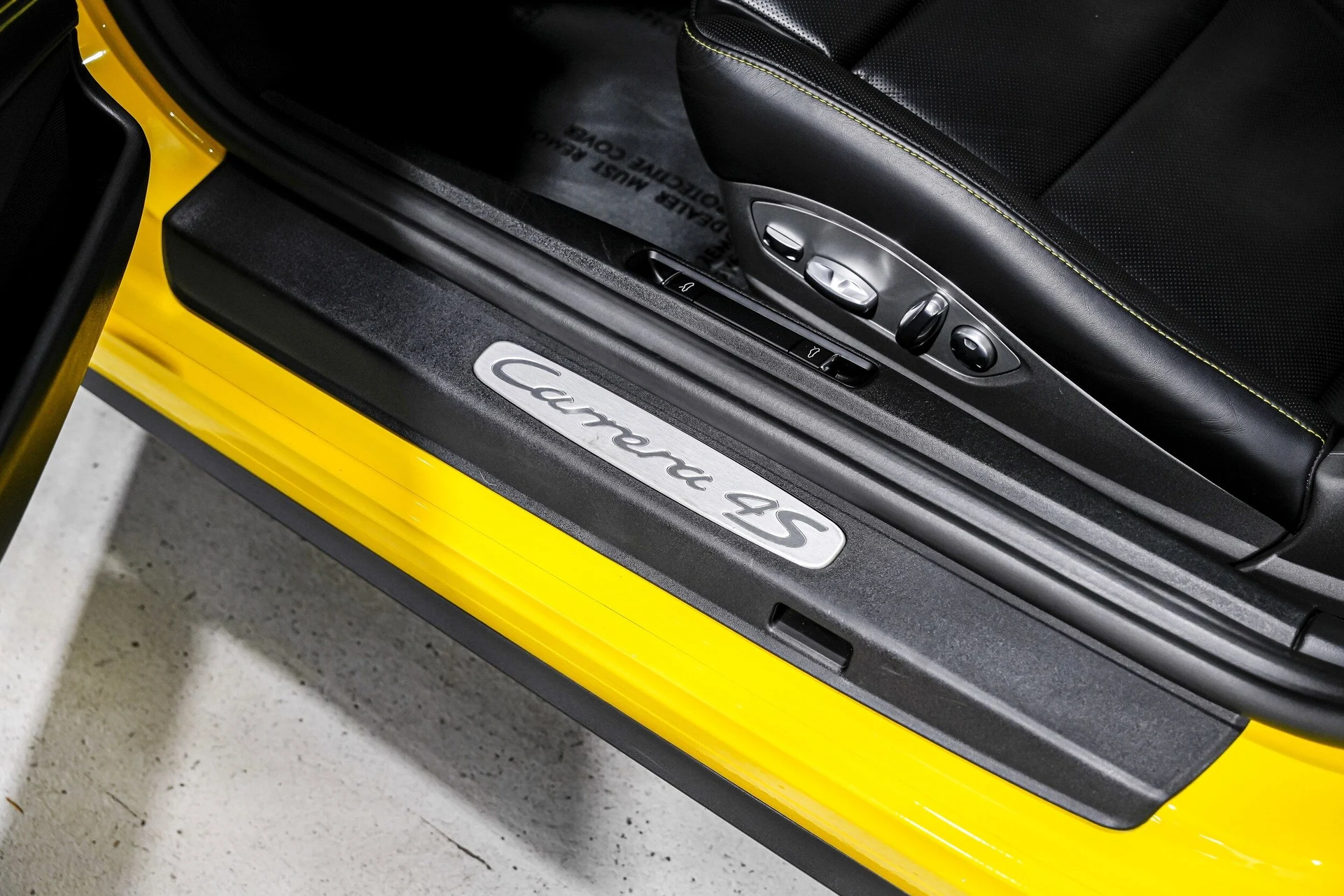 mph022_809087823_4d0399218595daae658f2c04332f1c4fx_52aa284b3b