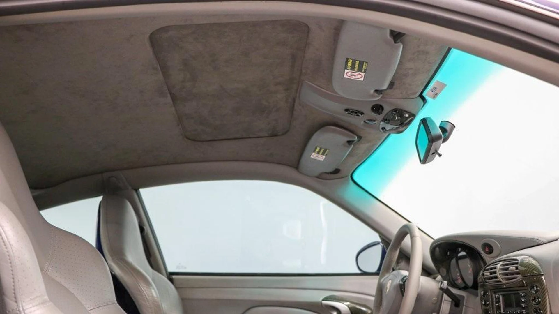 mph022_809254283_TA_Fm_Hc_FR_0_Qfe4_Tbiht20orrs_Q_497ad894fa