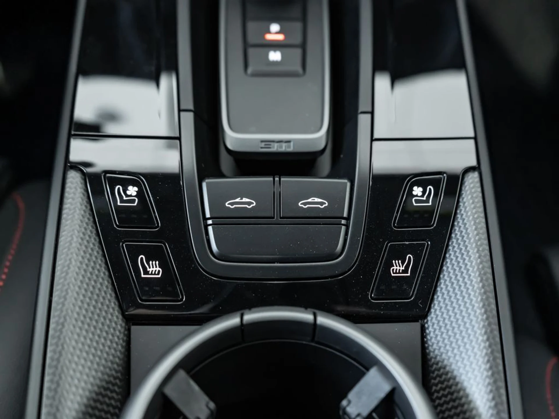 mph022_810028654_aaa8e8e3ffa9d3e6ae7466a7e6f30a0d_f7ca4ec8cb