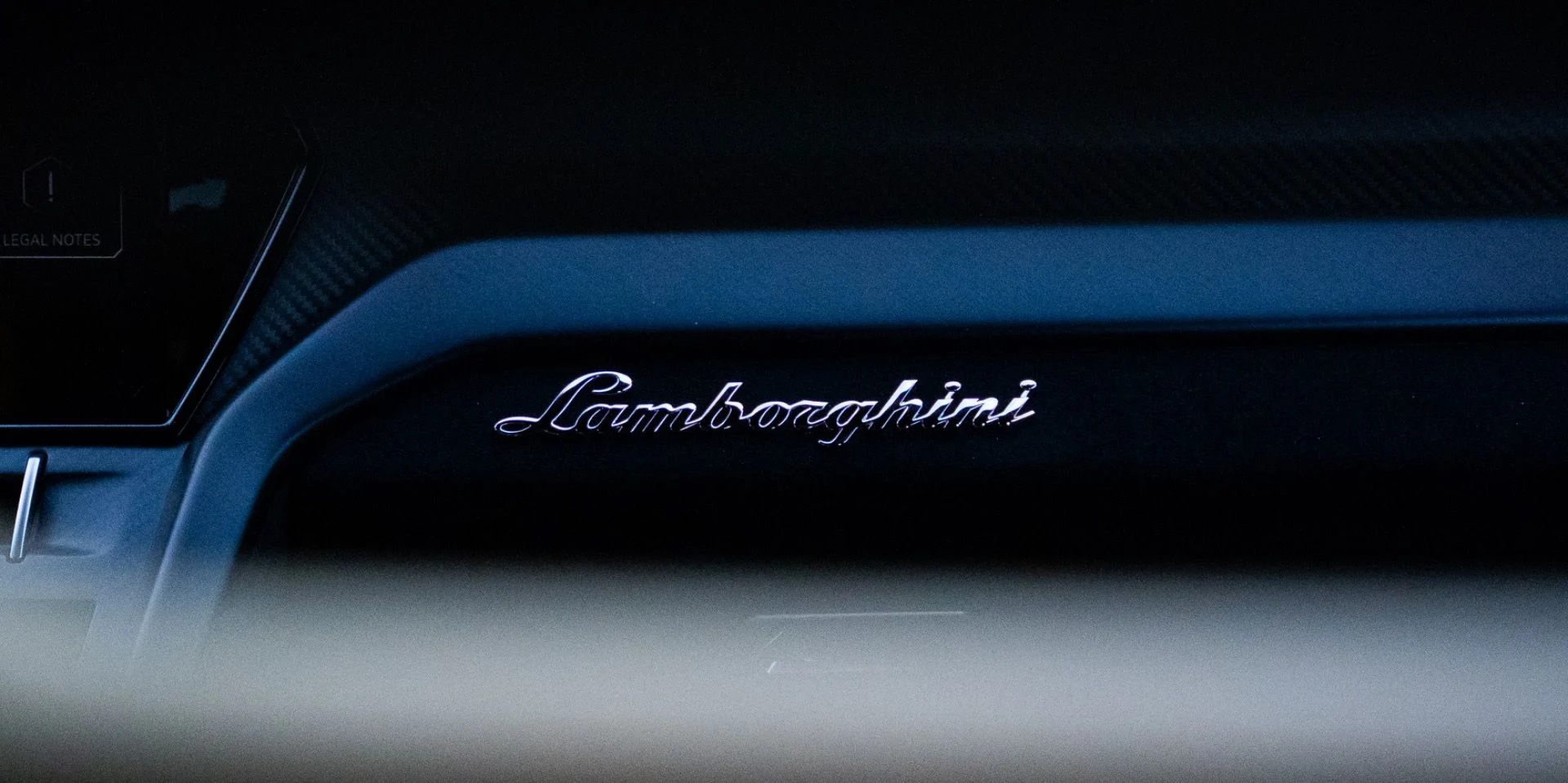 mph022_813125877_Used_2023_Lamborghini_Urus_Performante_1774898175_10e6c2d6de