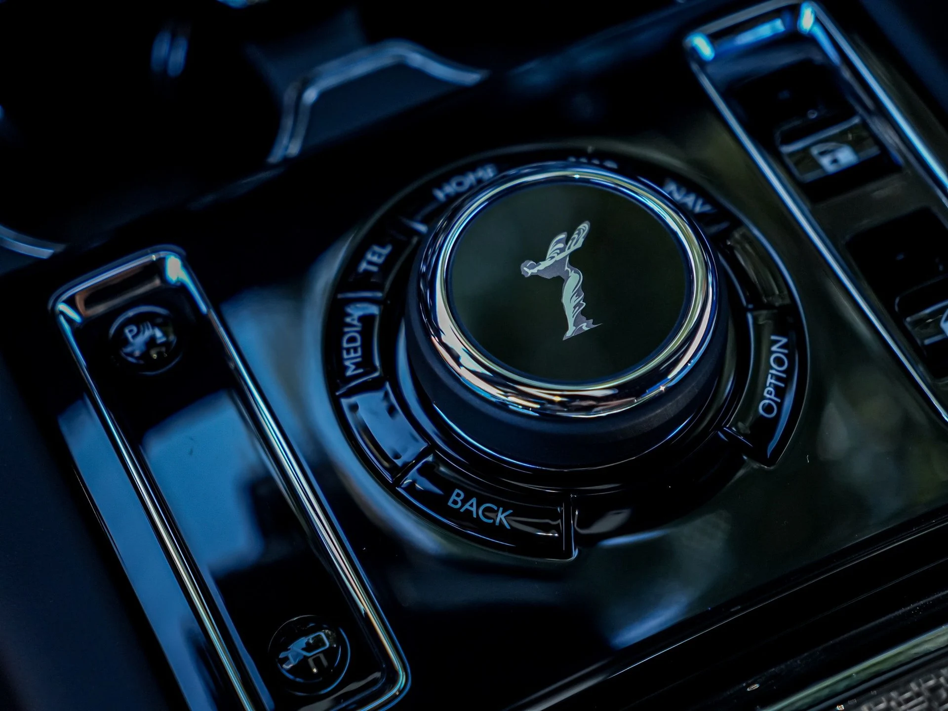 mph022_821441526_Hi_Tech_Luxury_Imports_LLC_SCATK_8_C01_VU_238271_image_22_4f38963acb