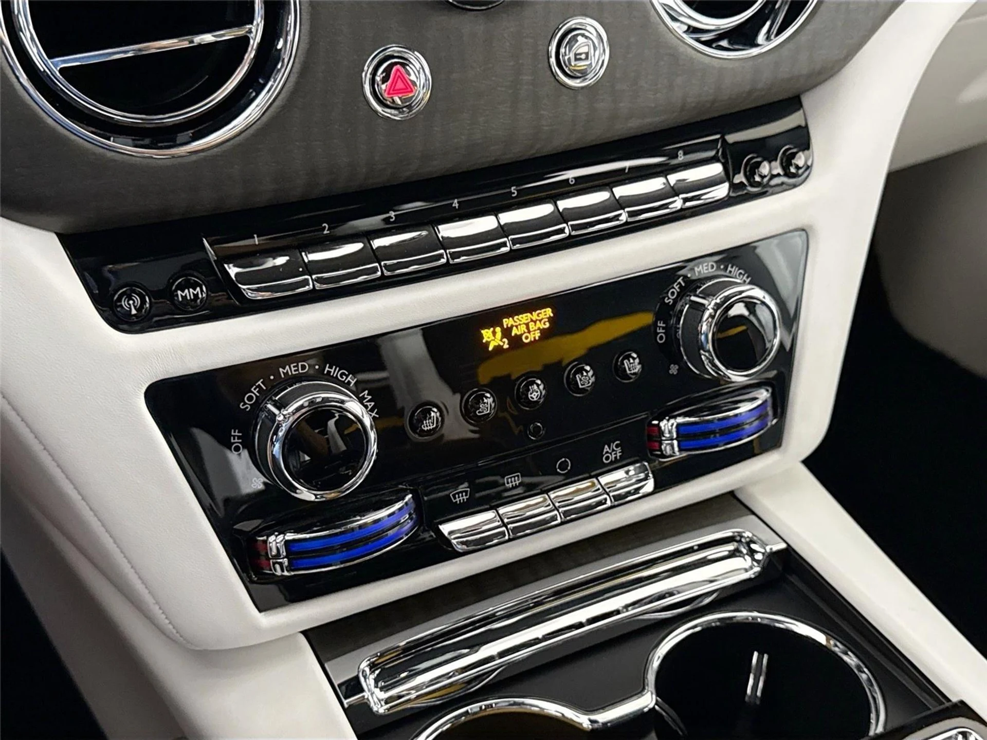 mph022_821484651_c501daf2d2ede4f544bbc102c72f5bdf_3dfa0b7329