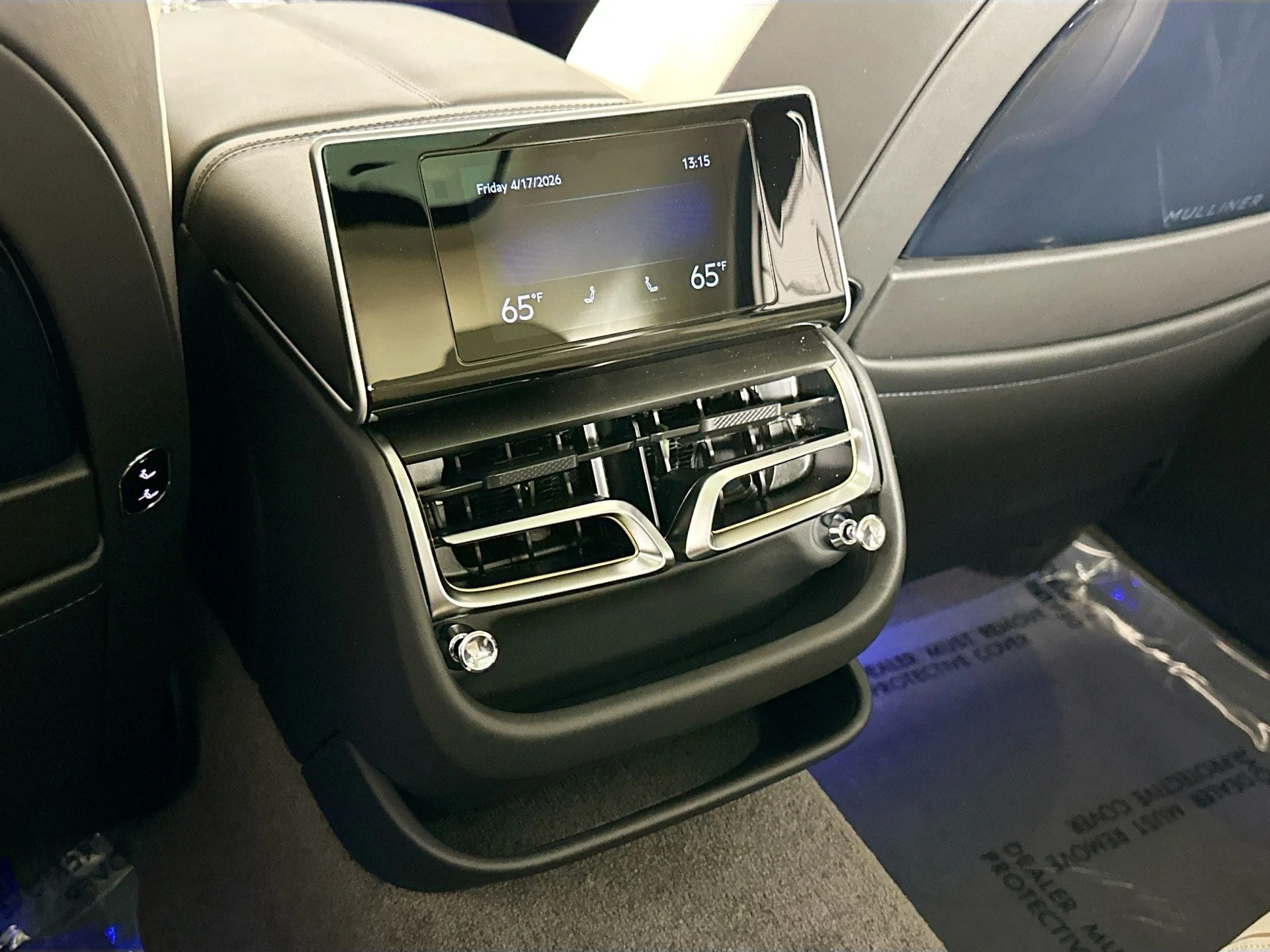 mph022_826877631_23_707f490420