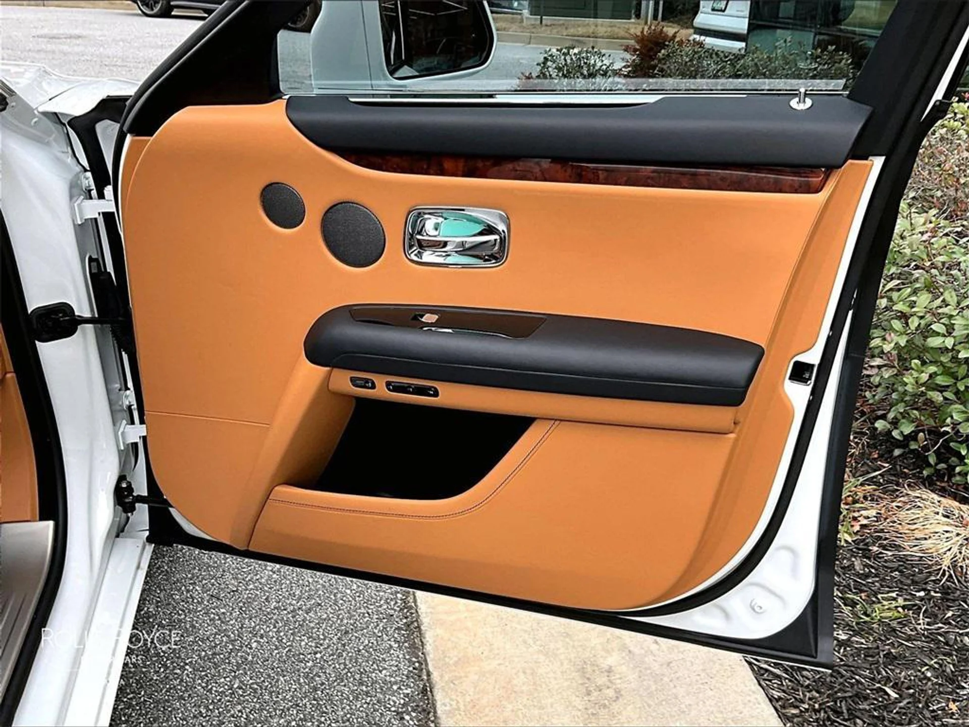 mph022_832128071_1_Rqe5_Rz_Kv_G7z_Vjq_I_MR_Qr_H_Cy_K6o_19c28f74cc