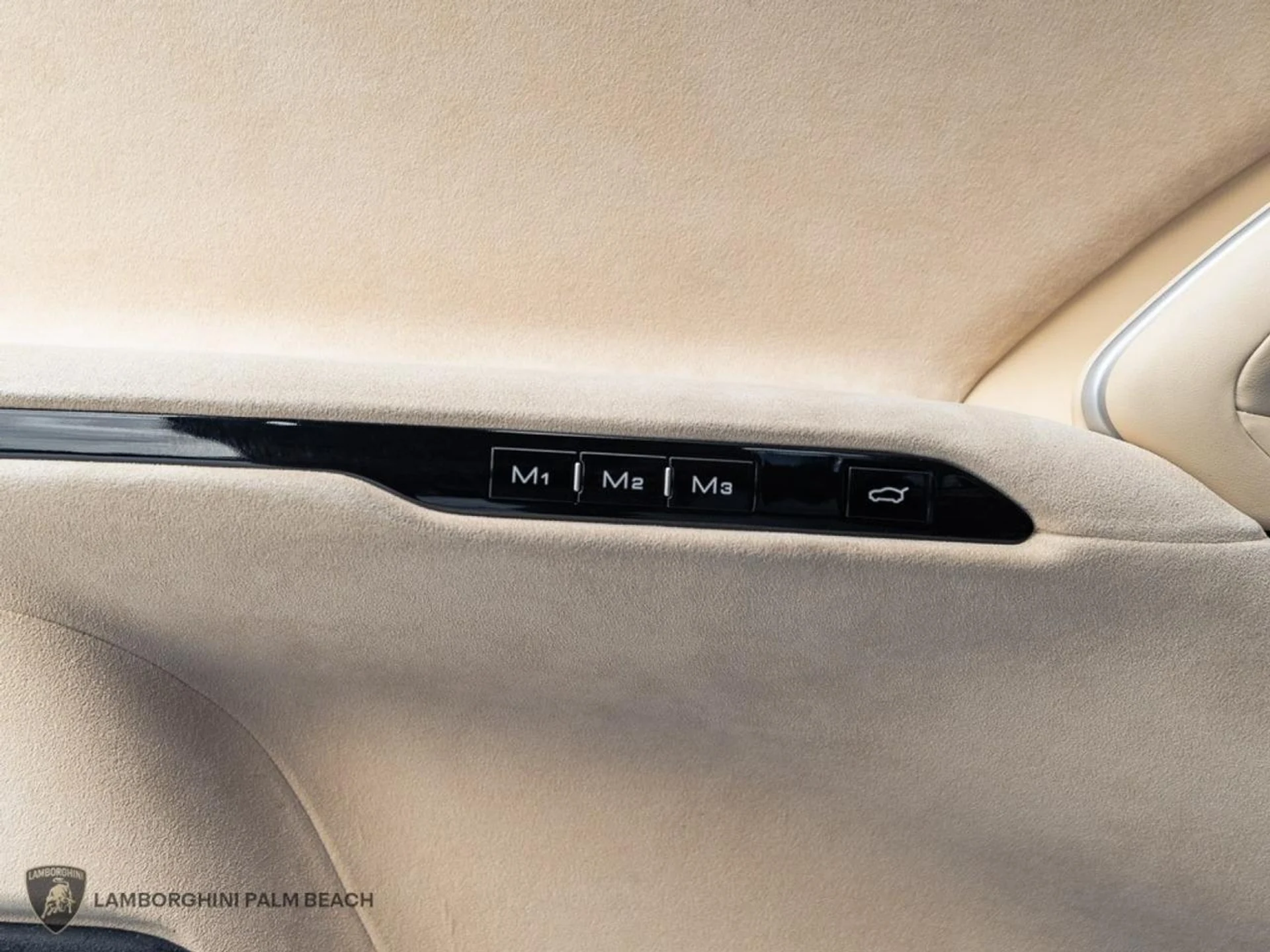 mph022_832730902_2e59363d80f242faae1c9f6f06f38a1f_543a5e26bb