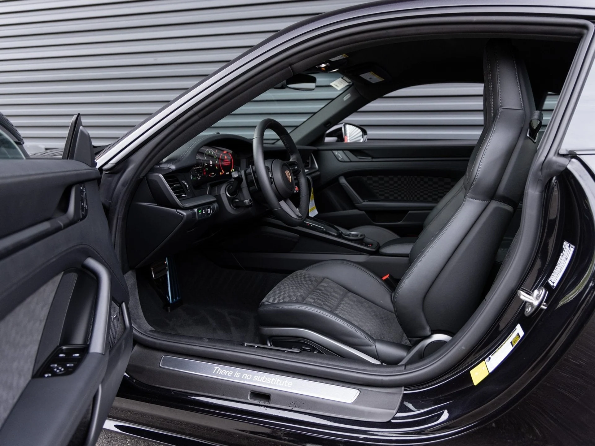 mph022_833292054_23_560e47e754