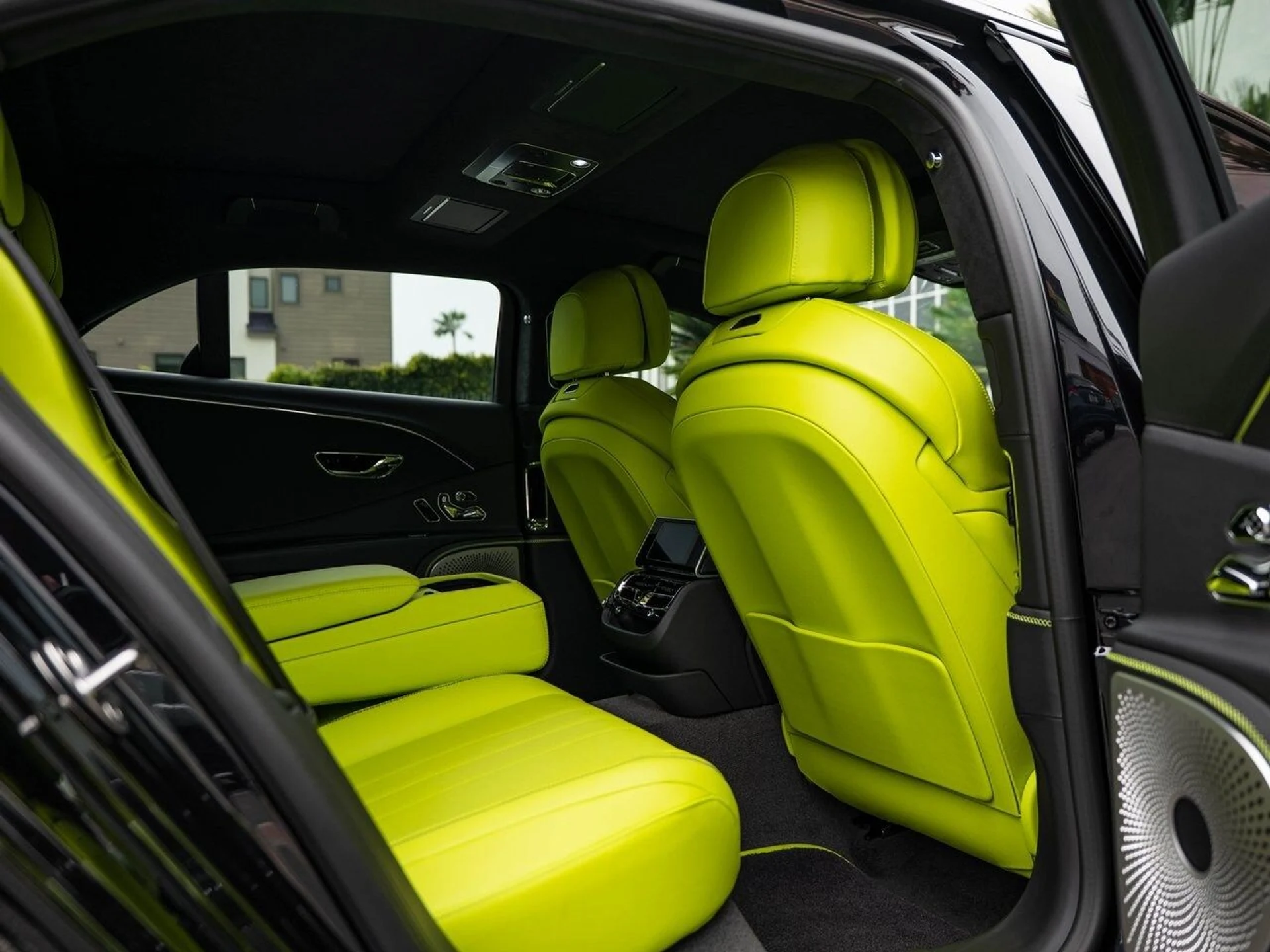 mph022_834019522_18015062ca692a3c337088ae01883b09x_b140bfefcb