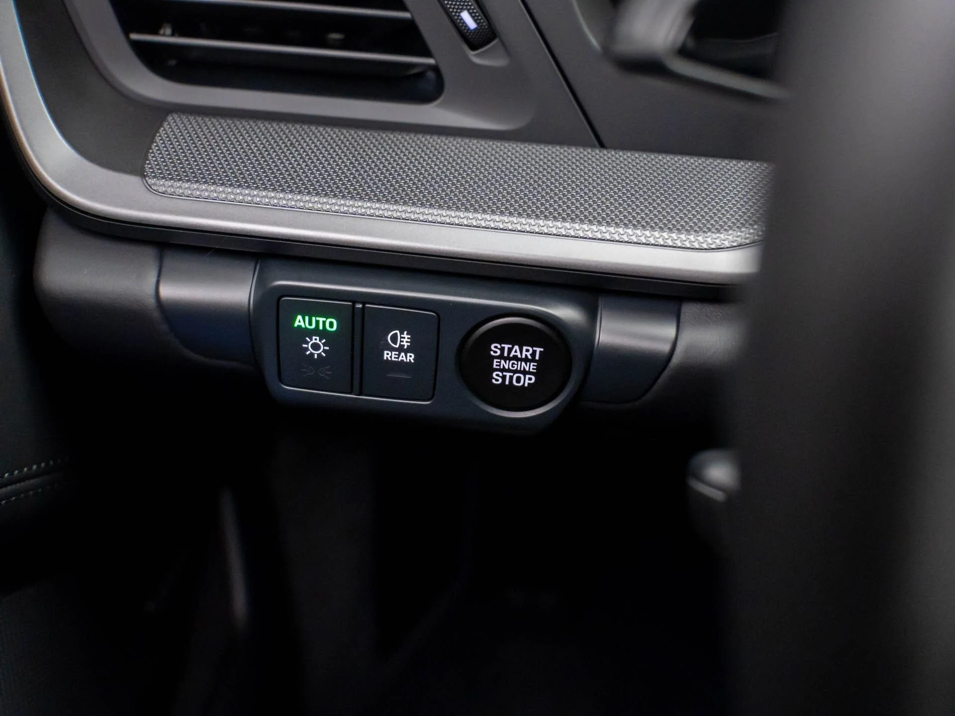 mph022_834077714_b489d6a844bd39042e3c3b92eb1f0b0dx_46df609856