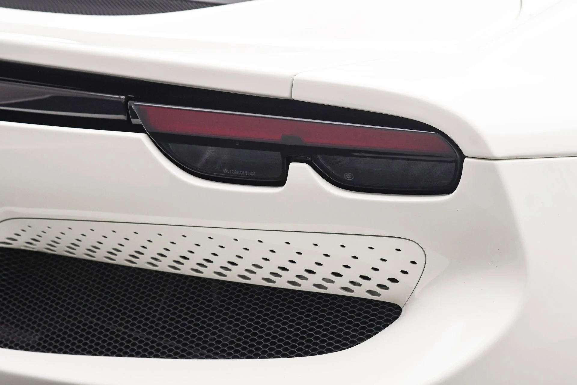 mph022_839937297_9f71bd926c9940d9a0b65a888abcfab7_01b9490a77