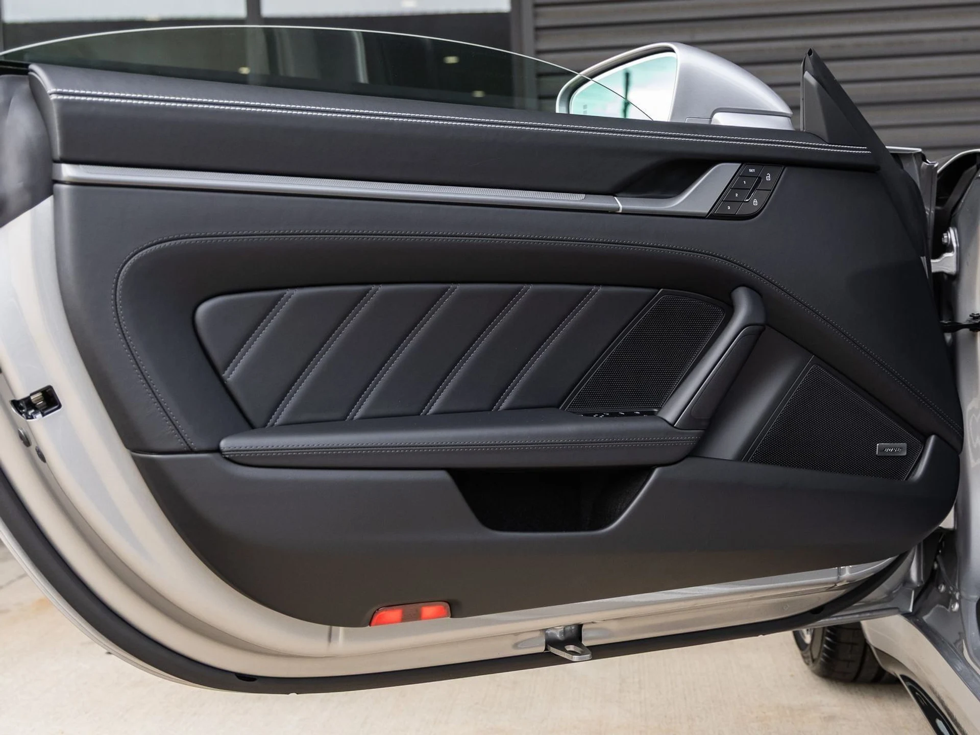 mph022_840626200_23_e80be68d0c