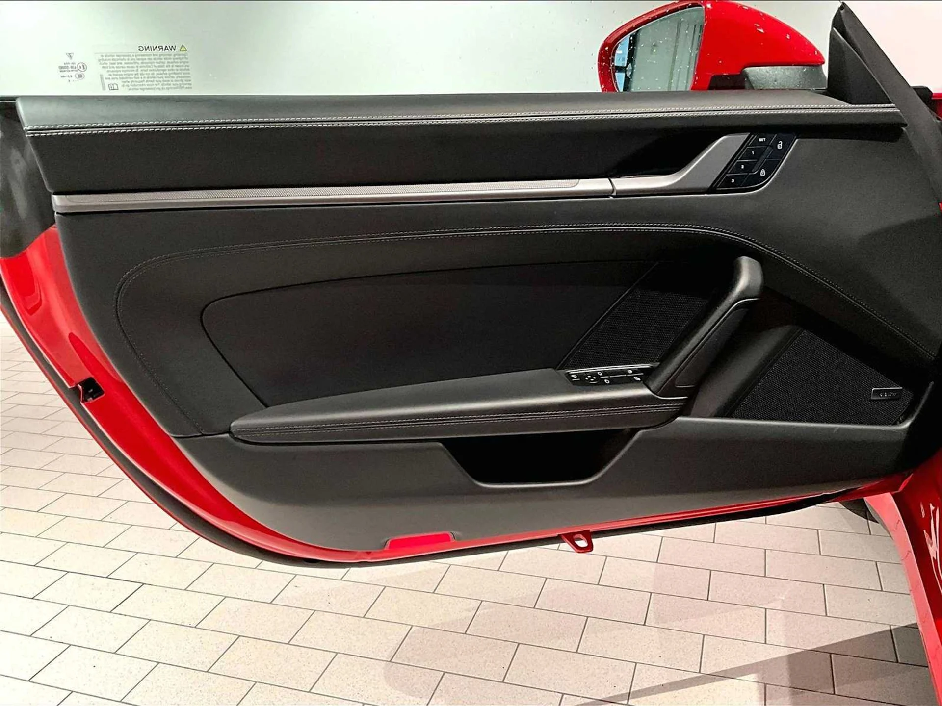 mph022_841234639_3cd25ebb67296c3e3003515f72d7a1c9x_2c28bac20e