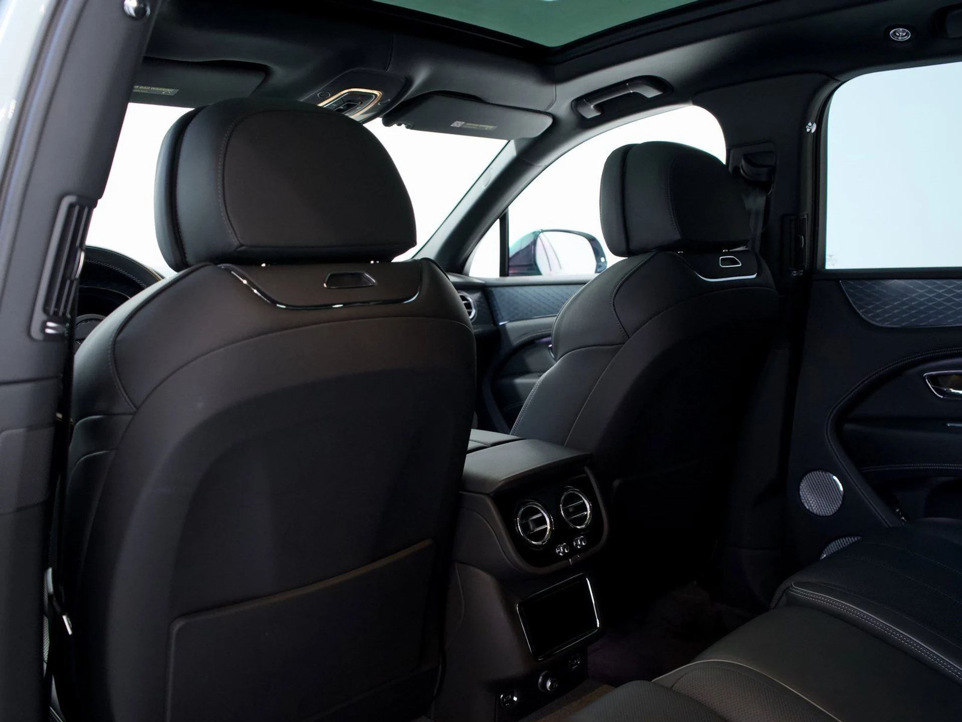 mph022_845527118_c603b55b752d41419fc07c55e239e55b_de7761d10d