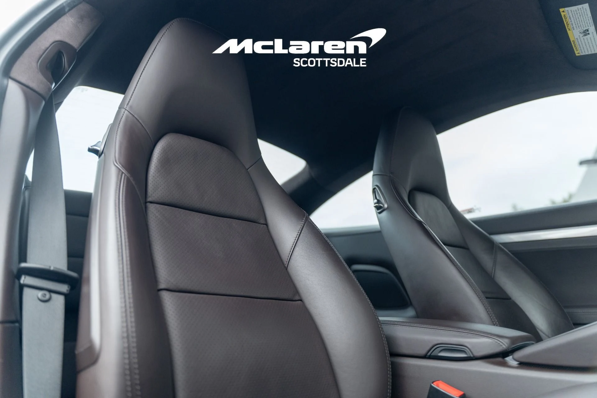 mph022_84655396_Used_2017_PORSCHE_911_Carrera_1768089674_63ded5887f