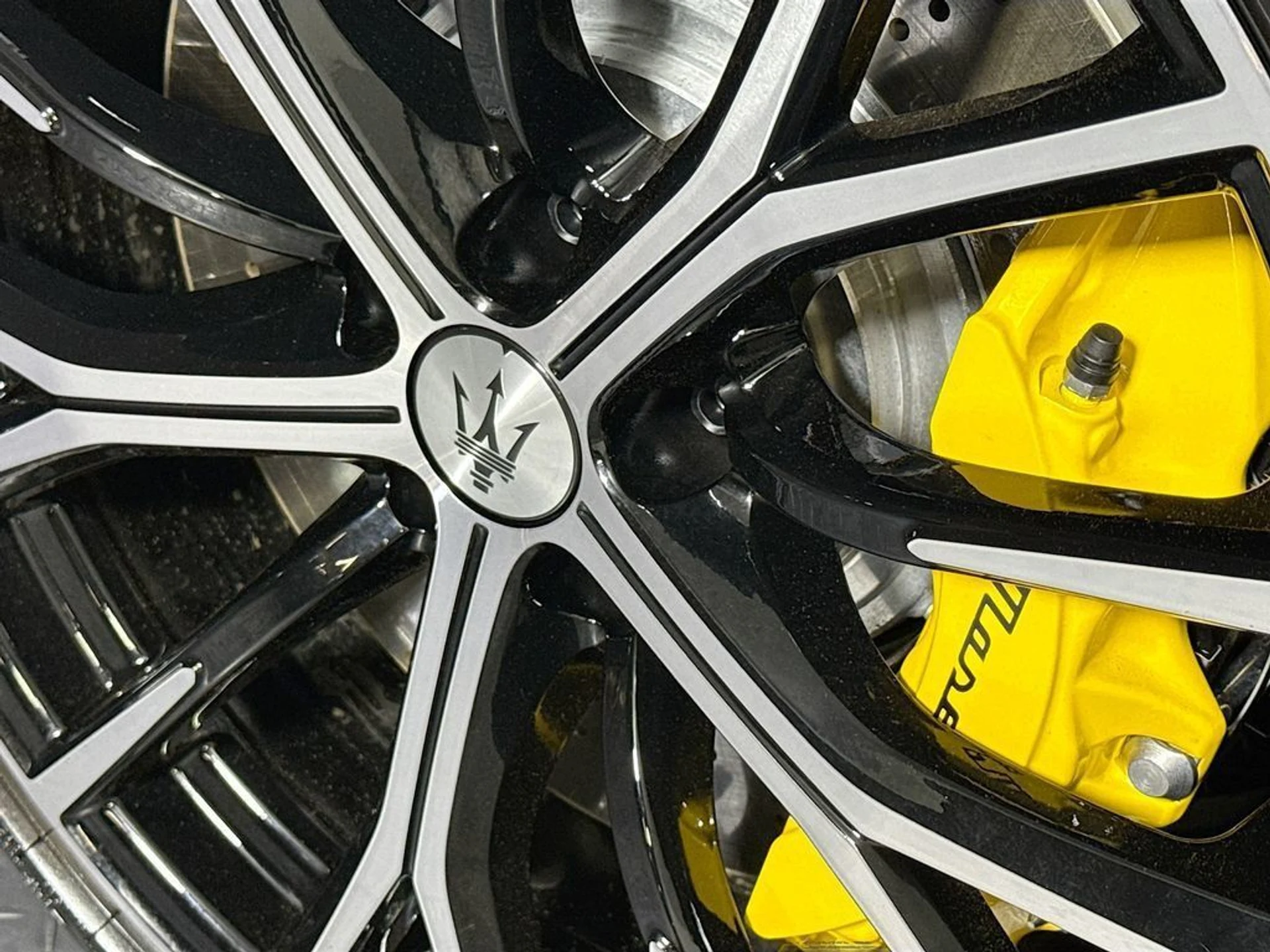 mph022_853478576_new_2026_maserati_grancabrio_convertible_11350_23043236_24_1024_954438ce90