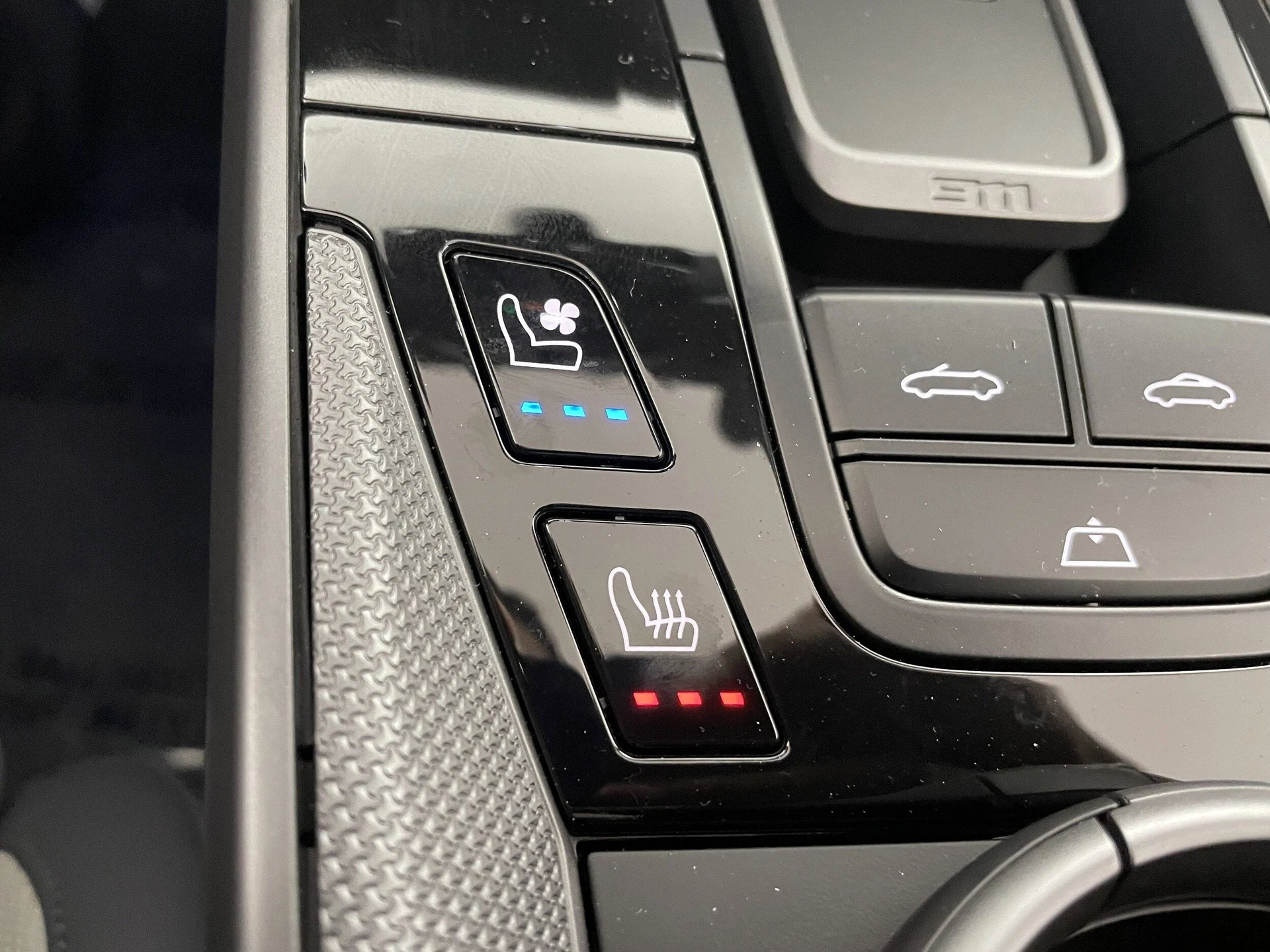 mph022_854004561_f07ffd6c18925c7f31fbe4fa502bed48x_7ca16aa471