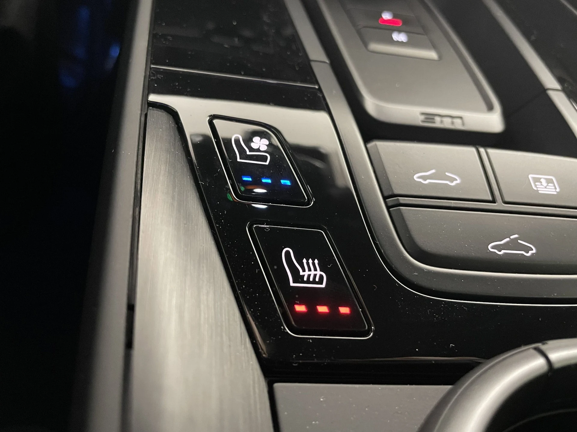 mph022_85702008_5493234b7761e73680b3affc3b275df8x_8a69f7ec54