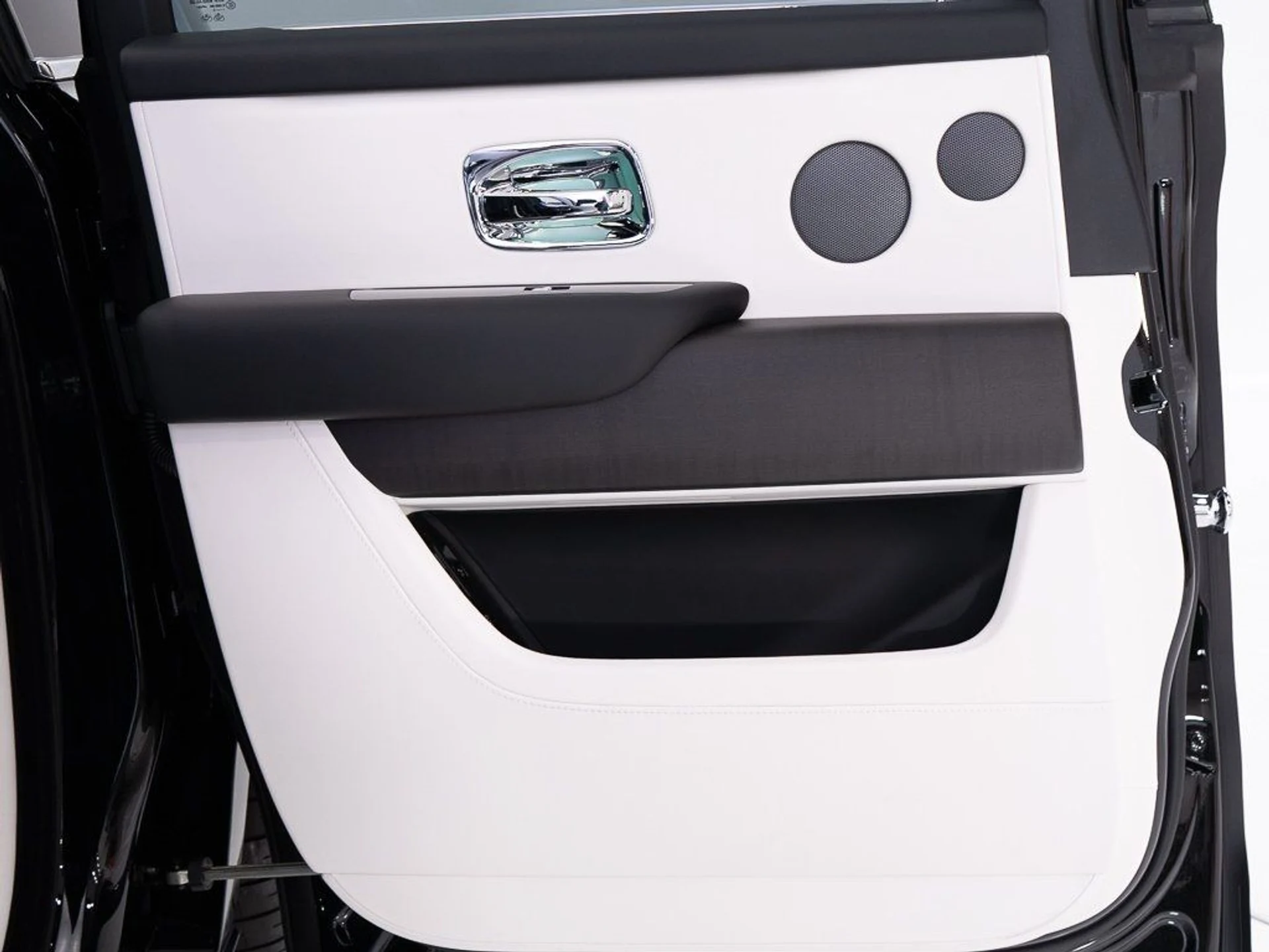 mph022_857825495_1357f9bd23d01545730cc73e4e20ad70_cc5749cba7