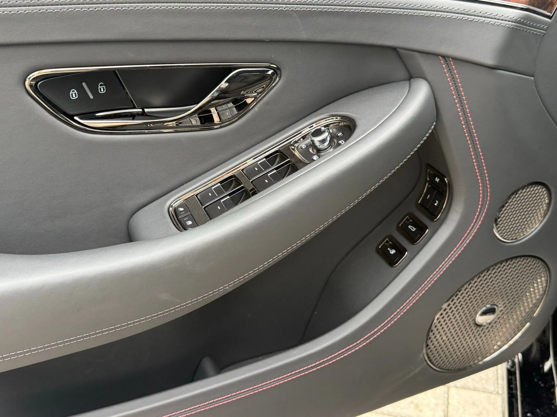 mph022_860293303_794a240af9b94d5b9679f6fbb871782d_aeaa0641f6