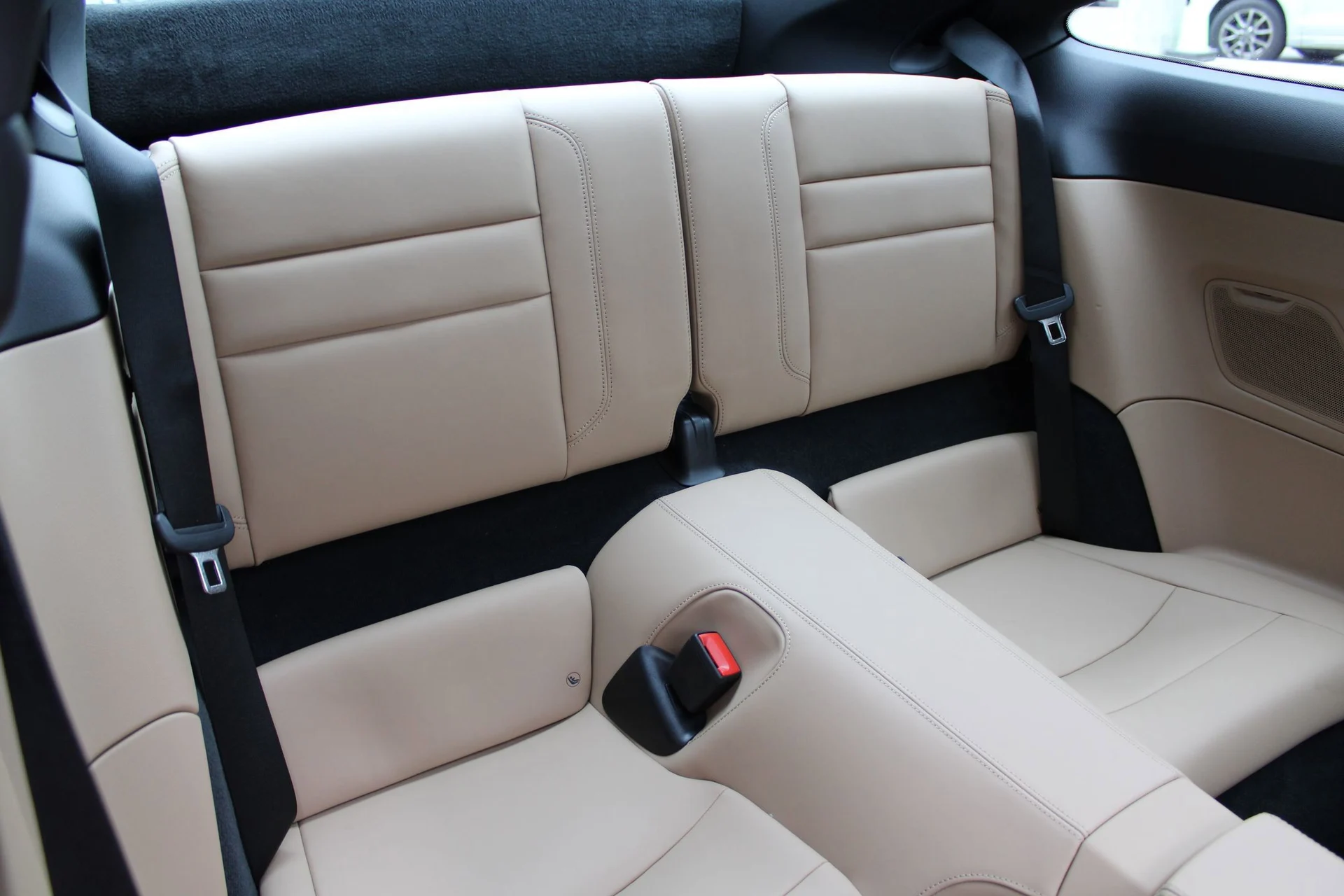 mph022_863999474_ffcf2d2b4d1d02e0e9beb25619e13d1d_27085c46d3