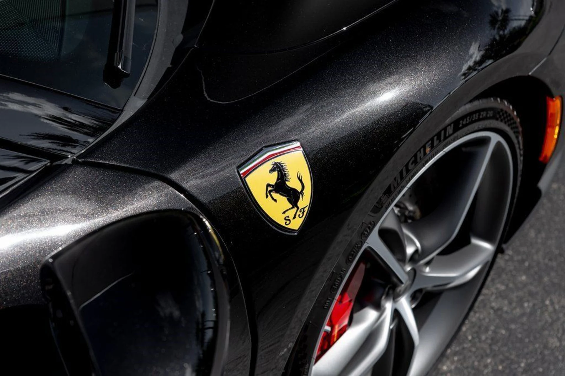 mph022_864323568_fceb1c25028cfb46d74b3125dcdb4ba9_9f65f4d0f1