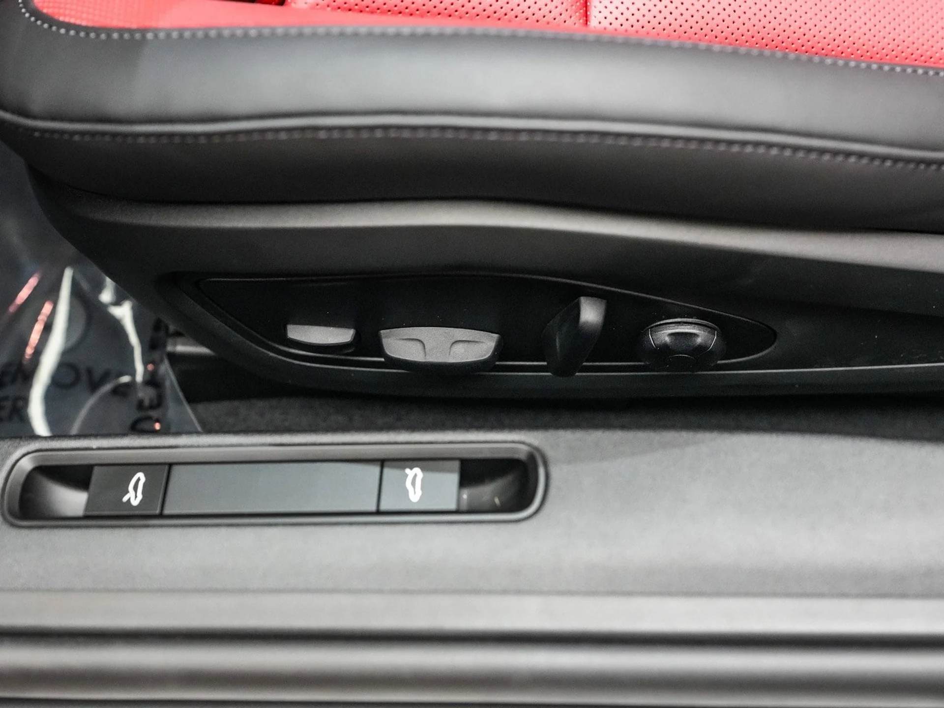 mph022_866870762_a531b0c871d36df6716304f5498046f9x_5d4ecf7006