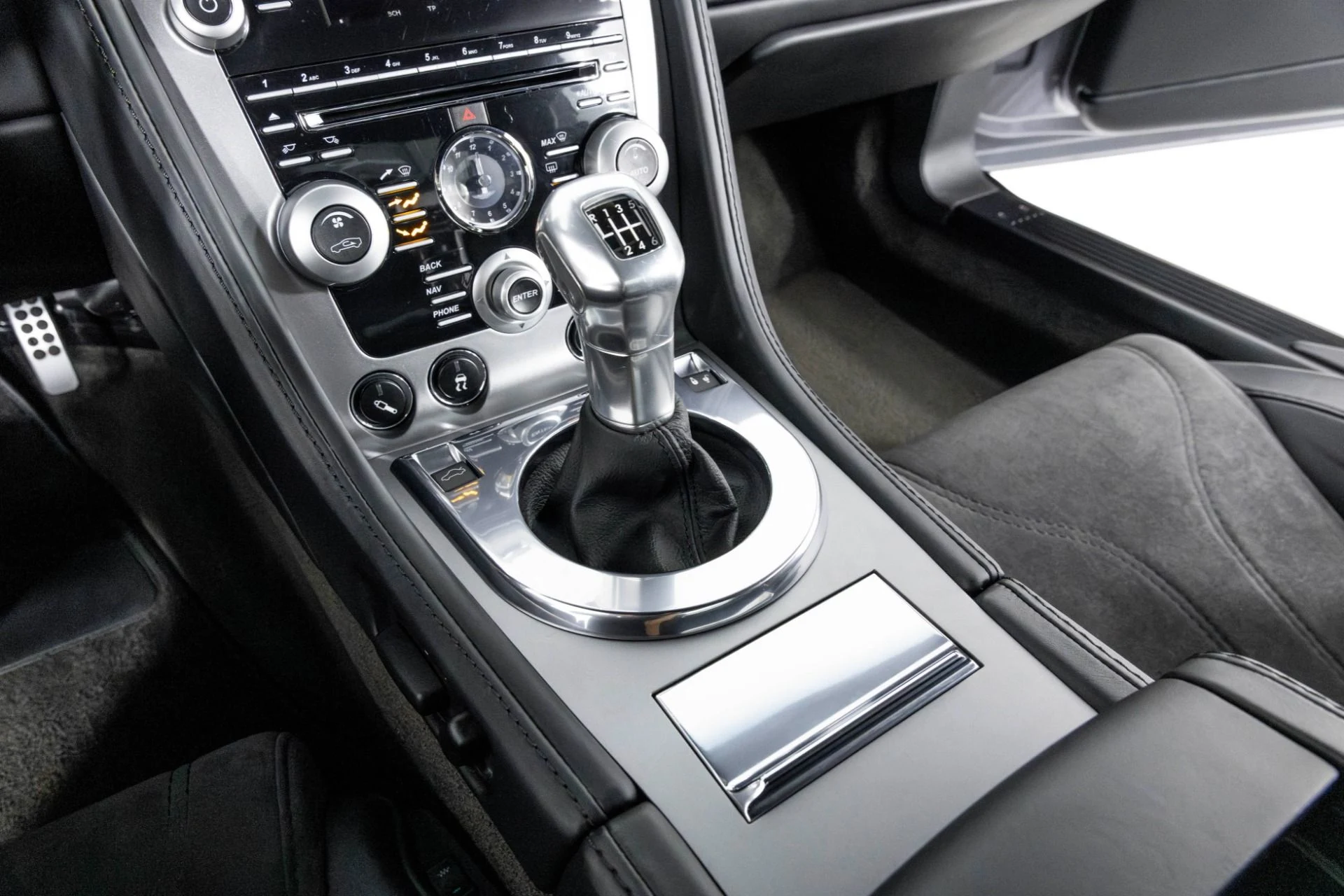 mph022_867600959_Used_2009_Aston_Martin_DBS_1763602376_029d5f7e34