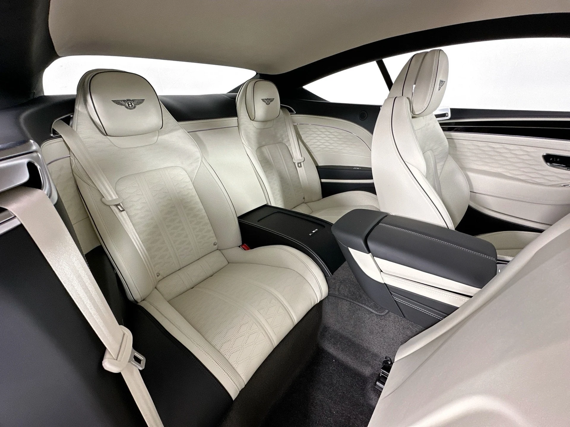 mph022_867669474_23_f3b56d5b0e