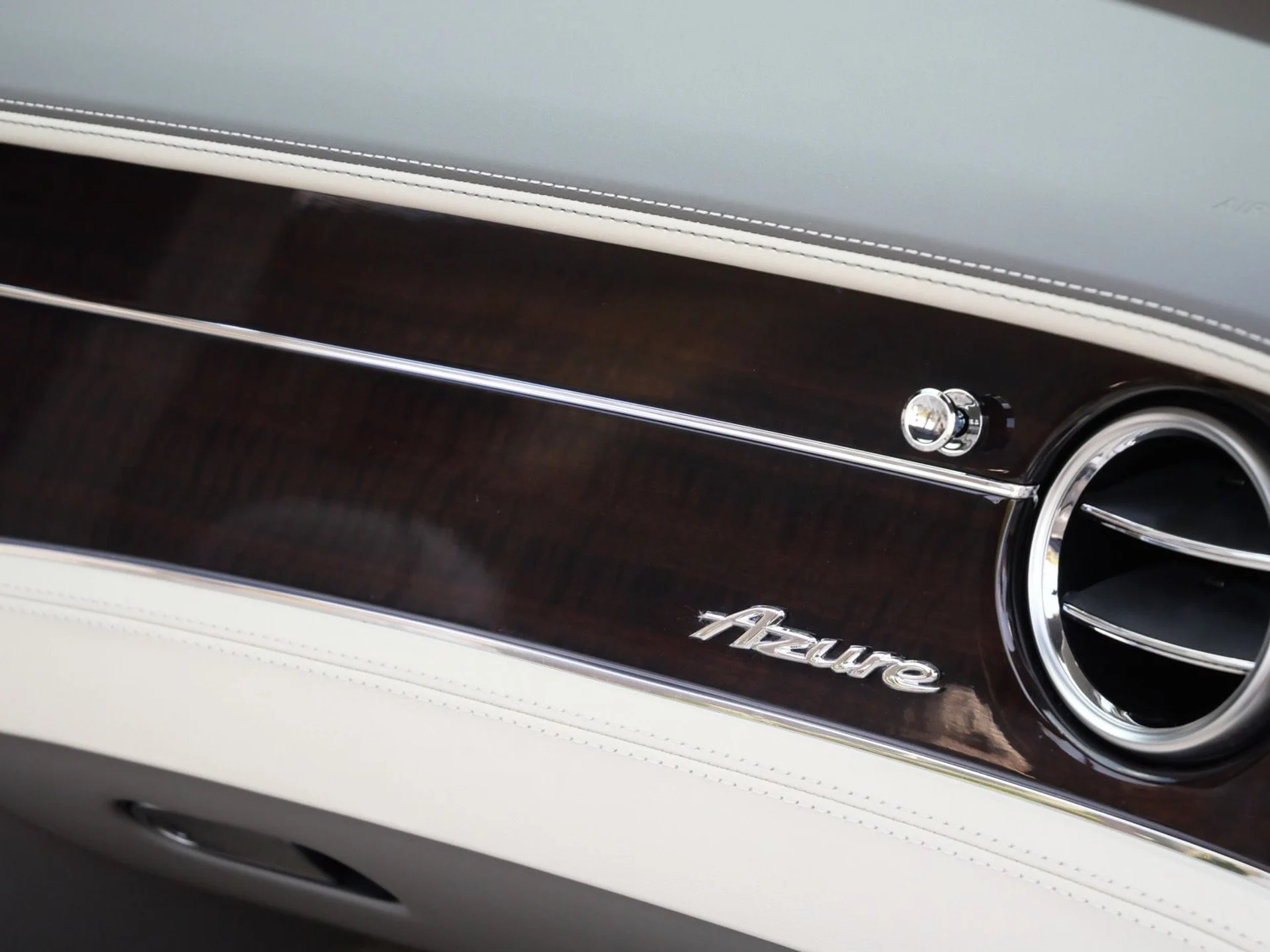 mph022_869839796_c8b311b02901b4aa189c548021ff3fb7x_a5a15c40fb