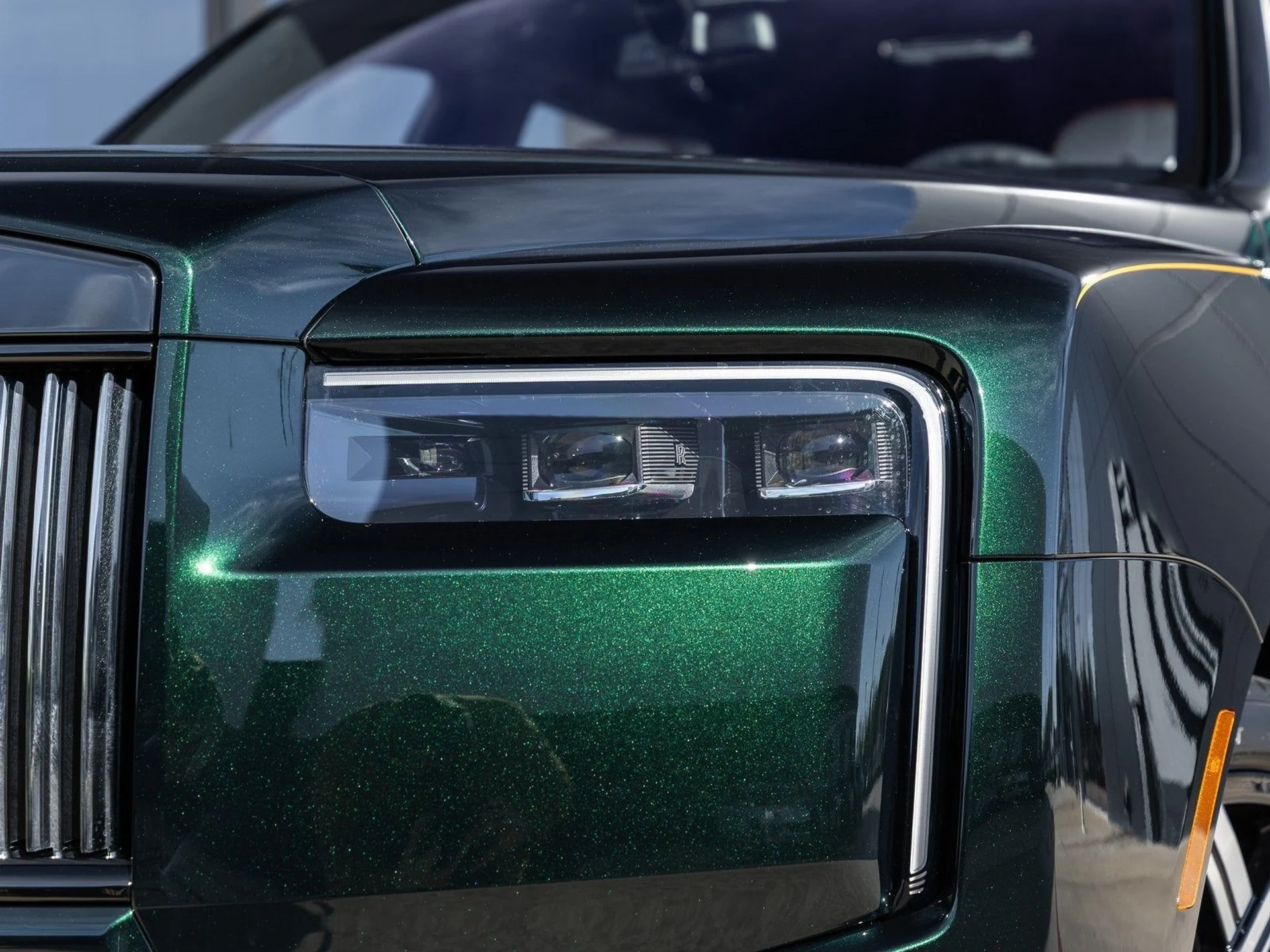 mph022_876857990_23_f3d1b633c8