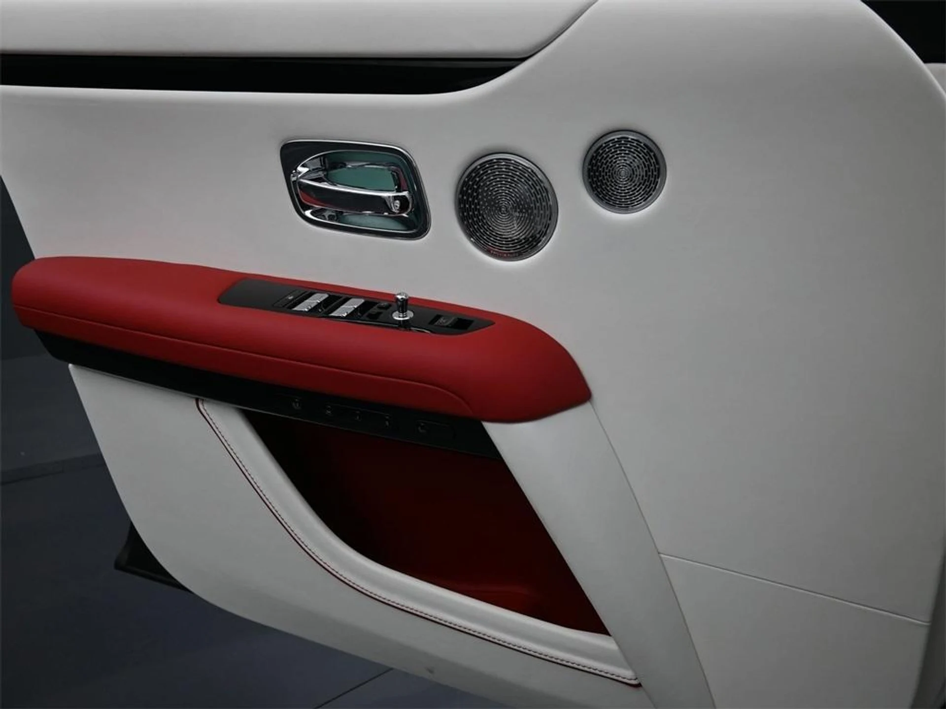 mph022_881494750_h_T1gpf4_Bm_S_Lc14_RR_34_Pz_K_Gqd_Exs_c94012f409