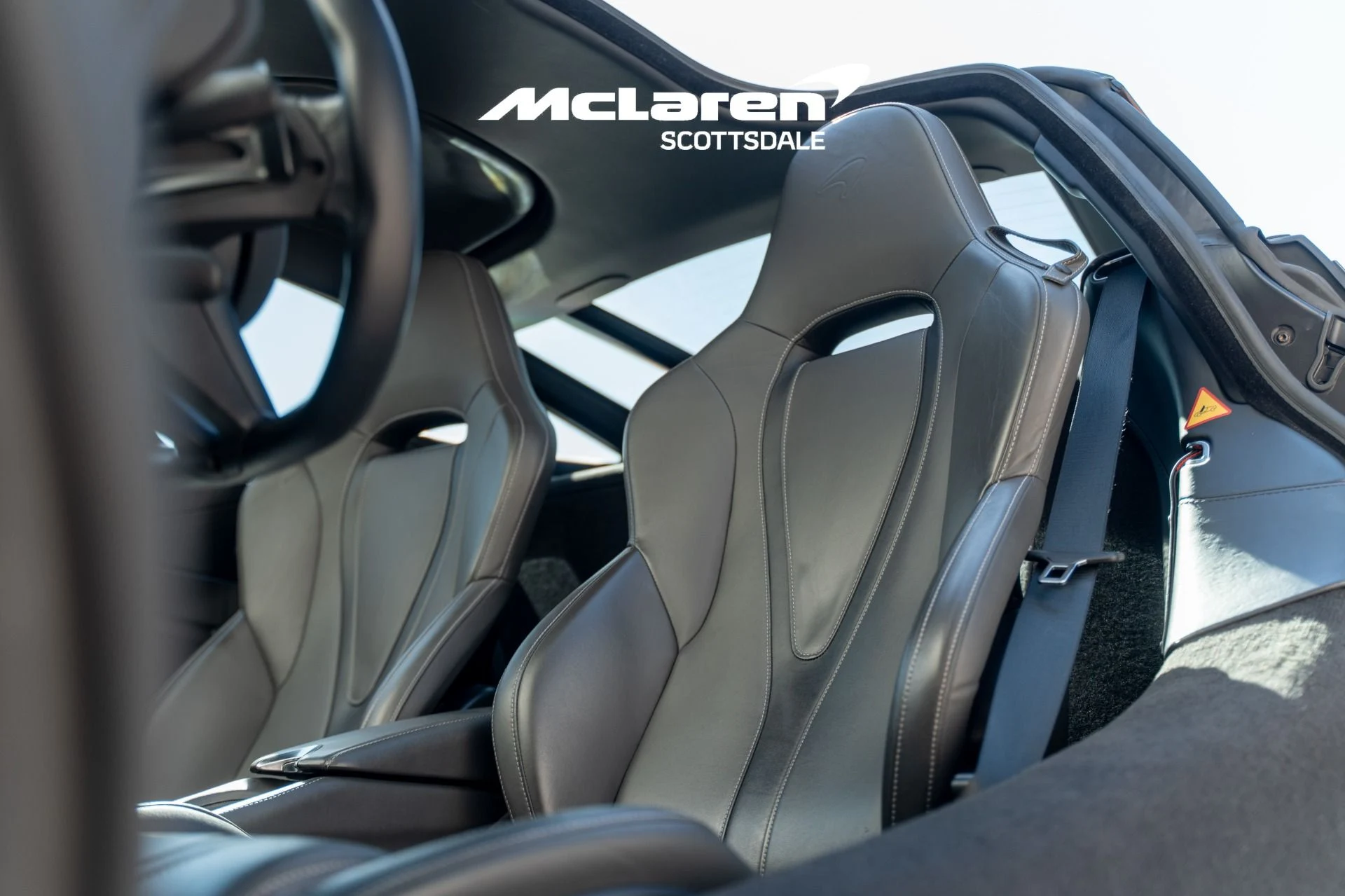 mph022_881714797_Used_2019_MCLAREN_720_S_1761942488_6e4da588a9