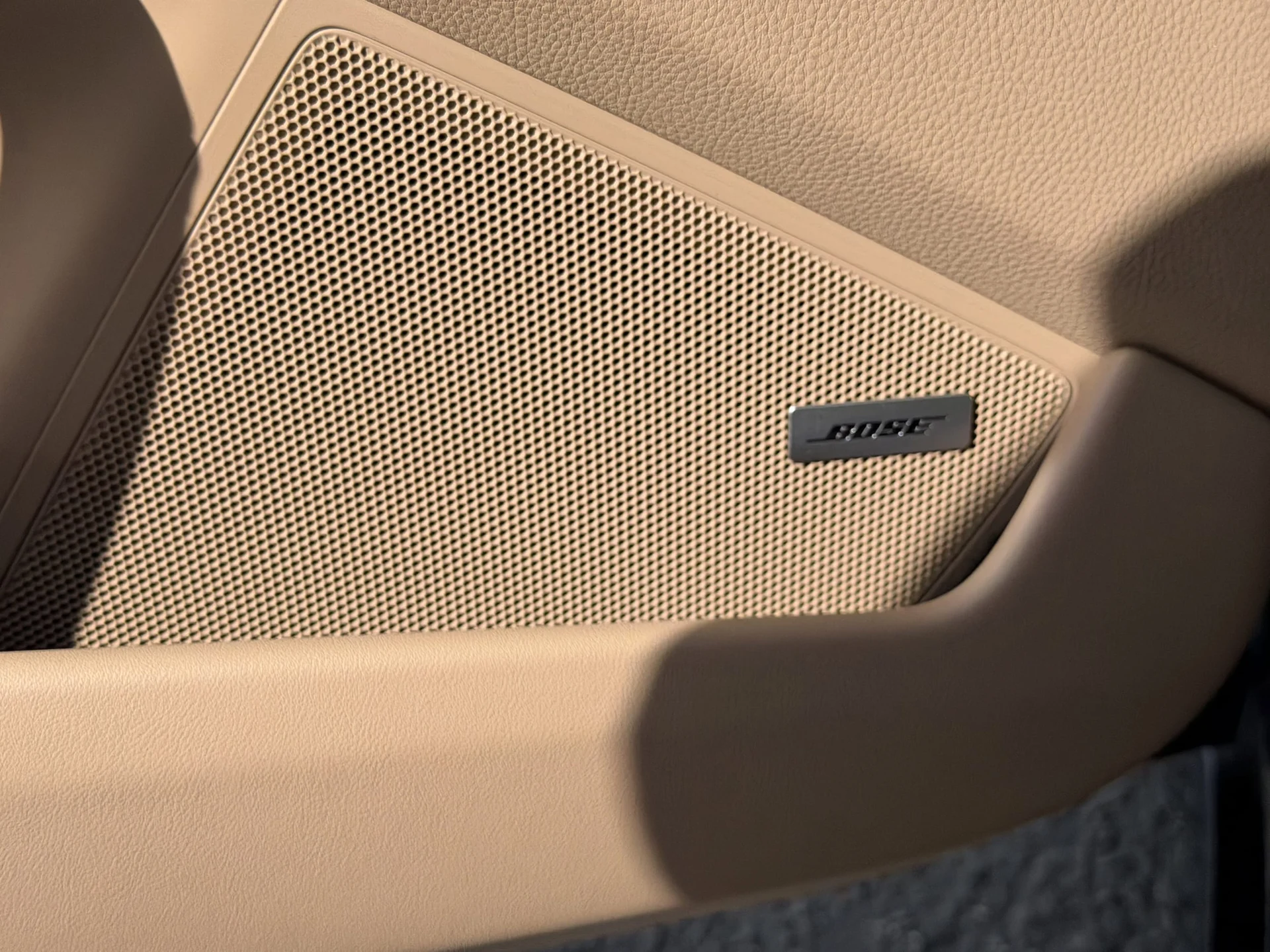 mph022_881736689_03075964a921de9ed90cb75f7d81117ax_2f9864778d