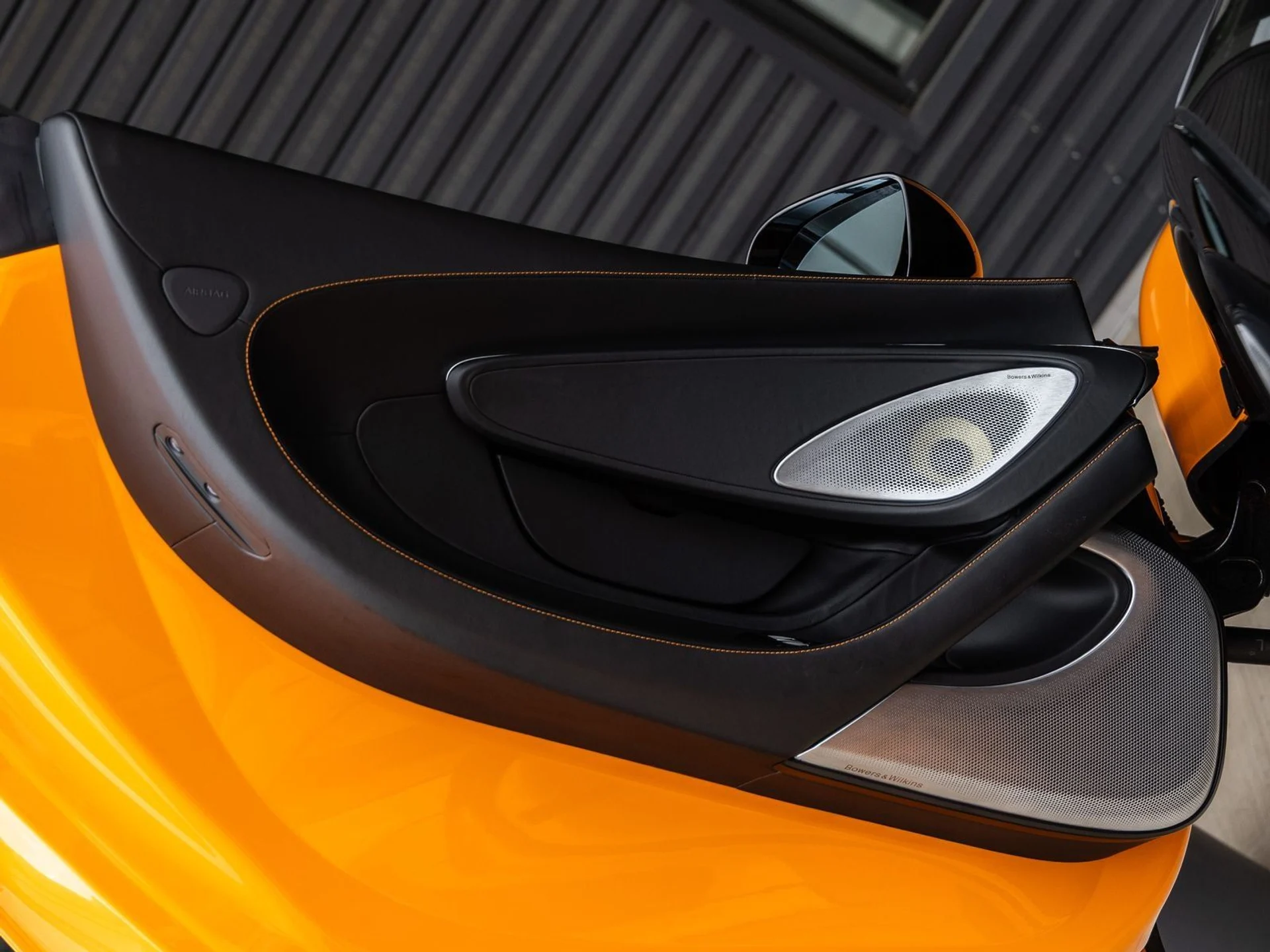 mph022_882124730_23_0c339c1b57