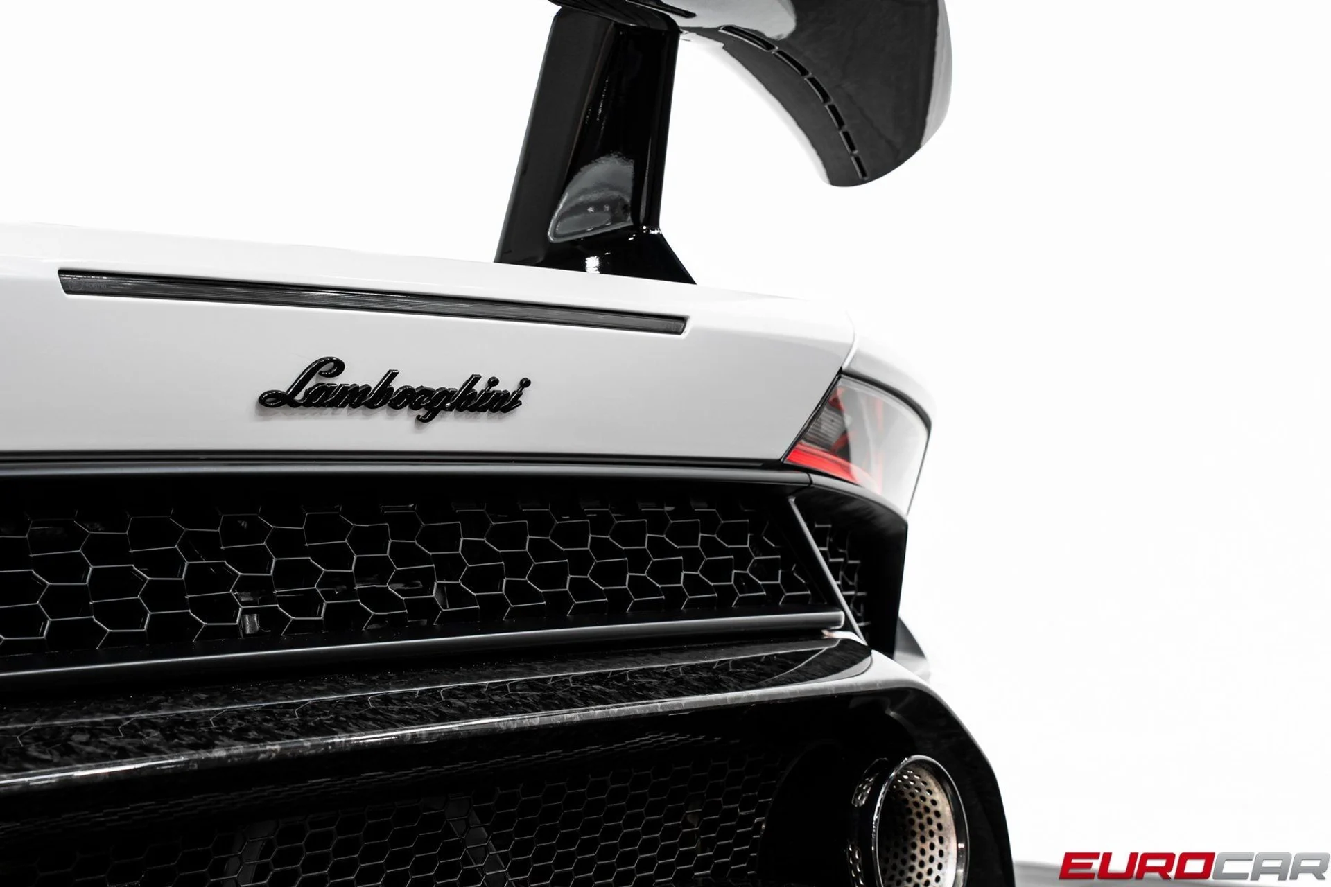 mph022_883161303_image_23_32679fa0de