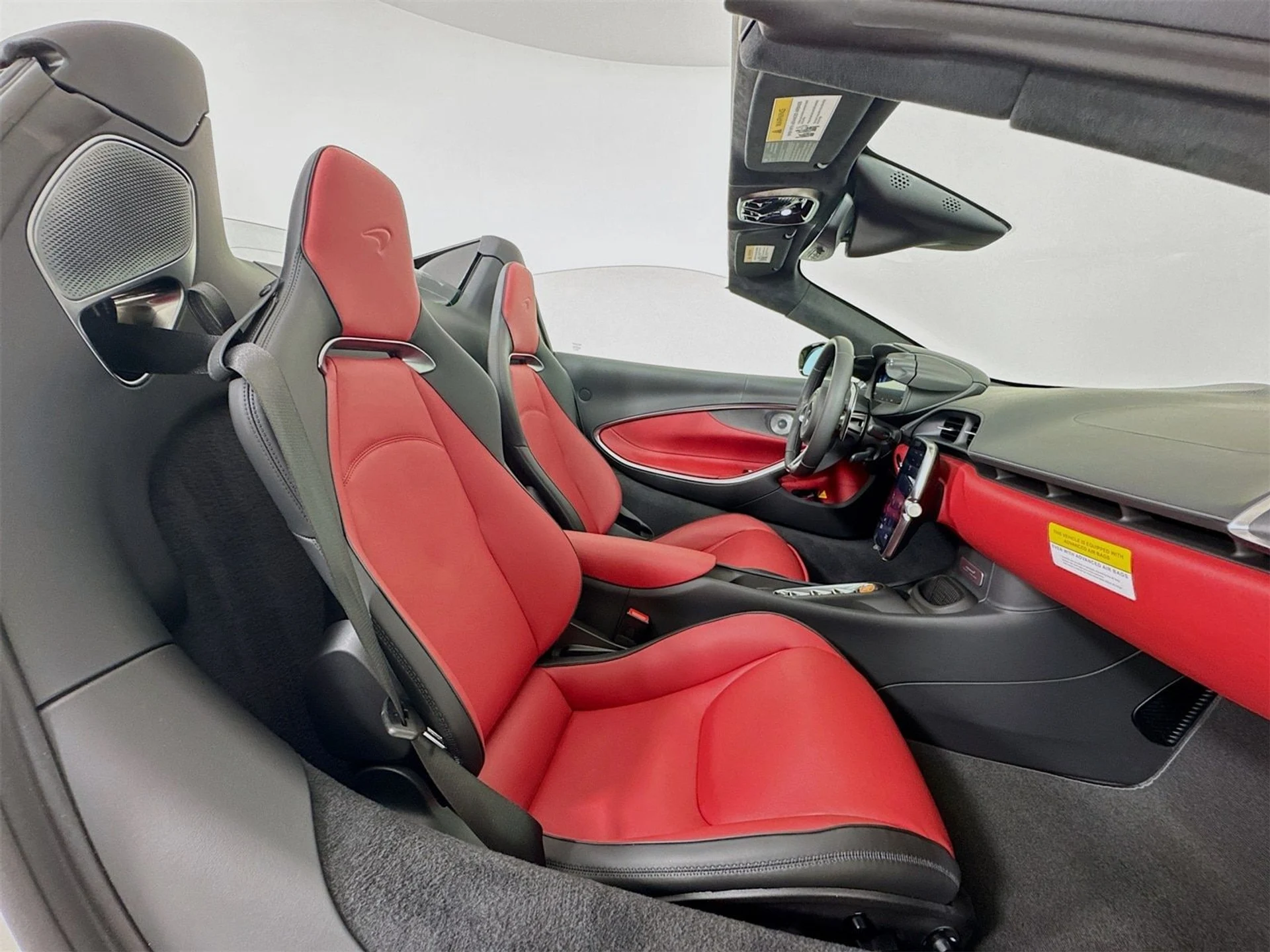 mph022_88320220_c28587feb9431abddb255fd62b0ff587x_10dccd916a