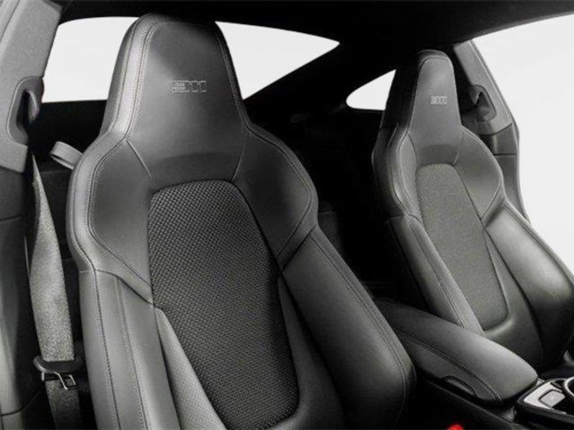 mph022_884642463_Ga_Wu_Dfr_Cc_Kfdqg_Anm_Hn6_C40v0_Ww_21b4a31f45