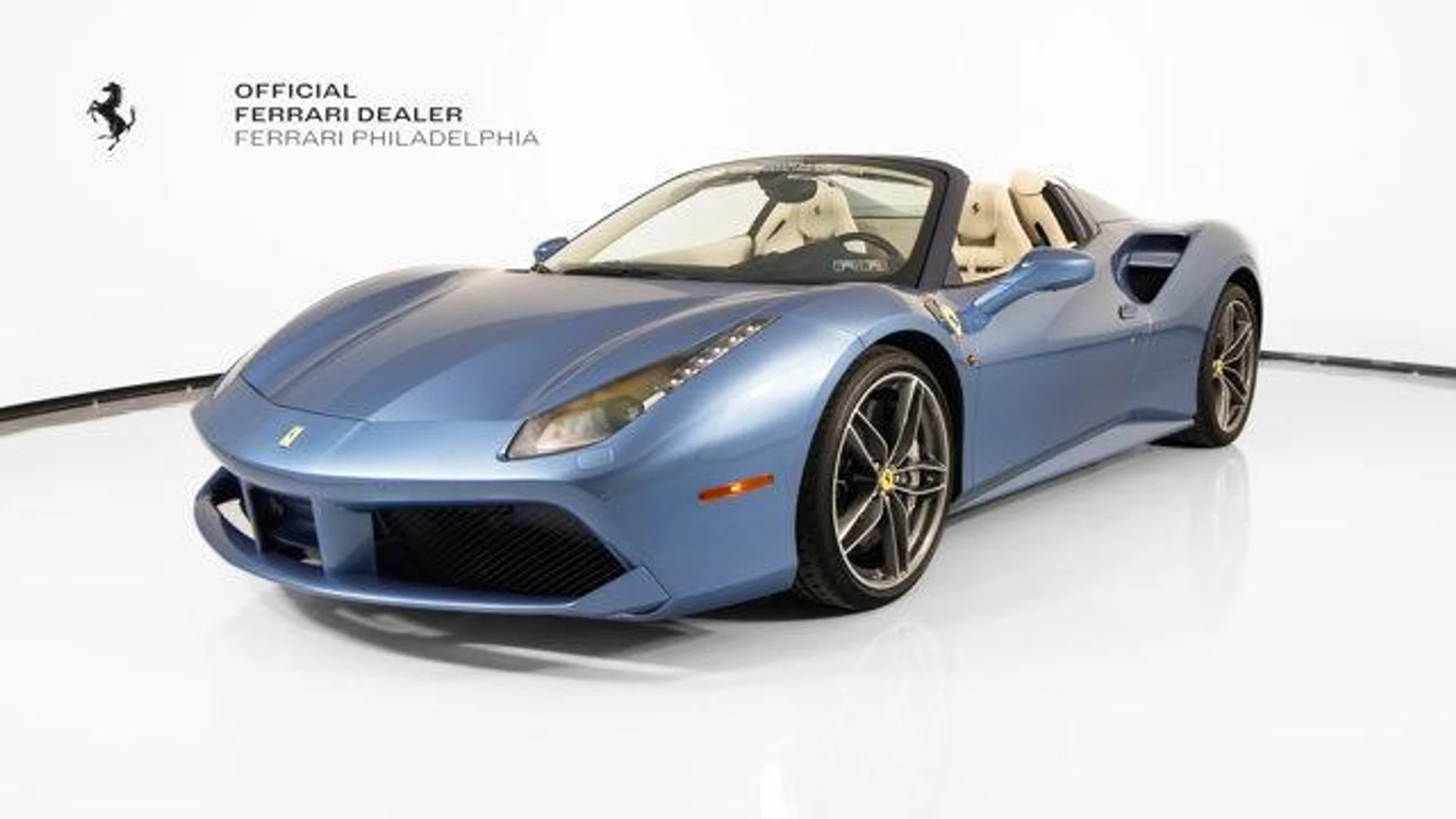 mph022_886677409_P2_R_Itn_Bqt_04_EWN_2_U_Oc06_Xe_Z2_MU_2dbe839e23