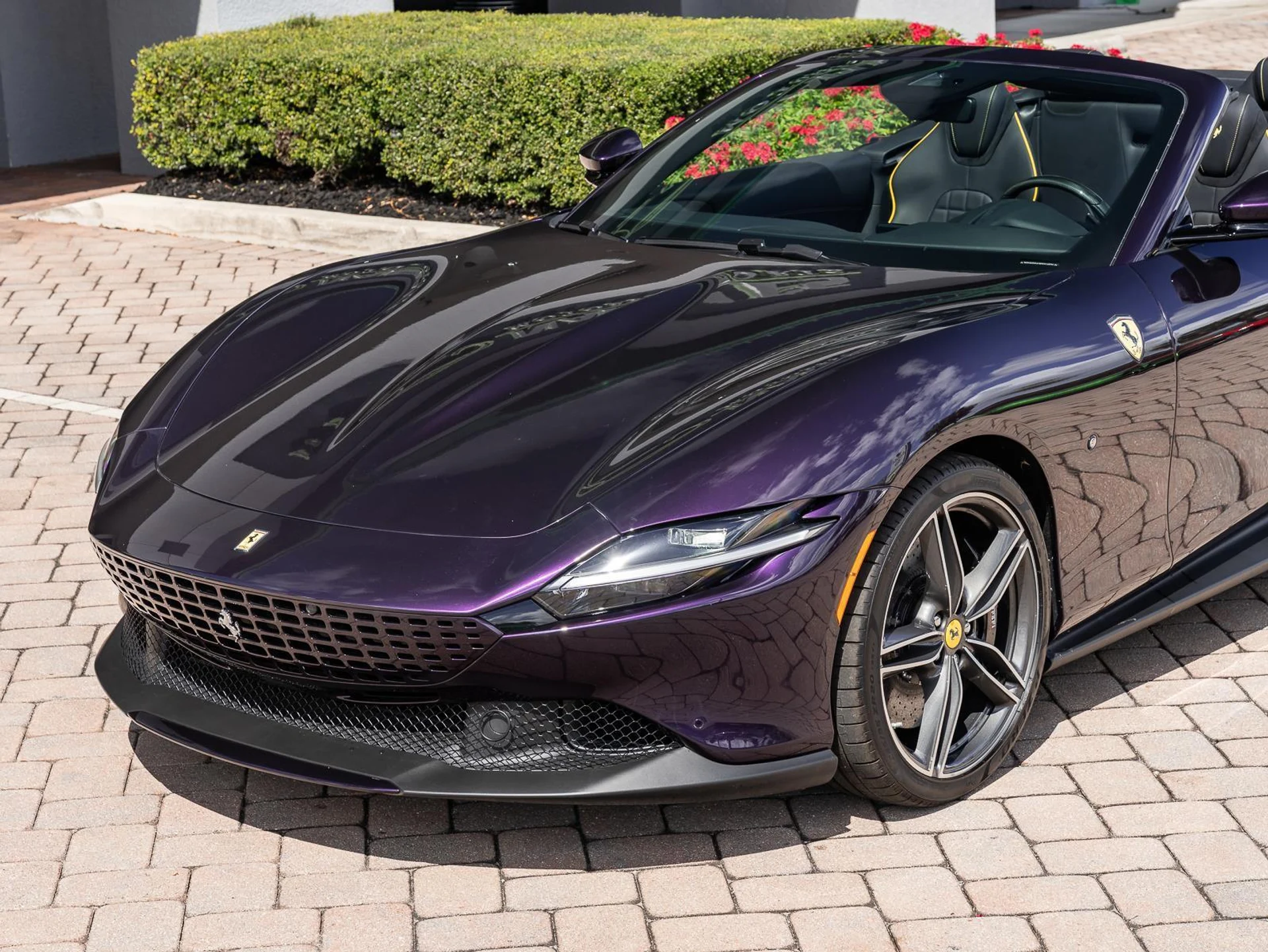 mph022_890376740_Used_2025_Ferrari_Roma_Spider_Convertible_1772576625_a9f4db7ffd