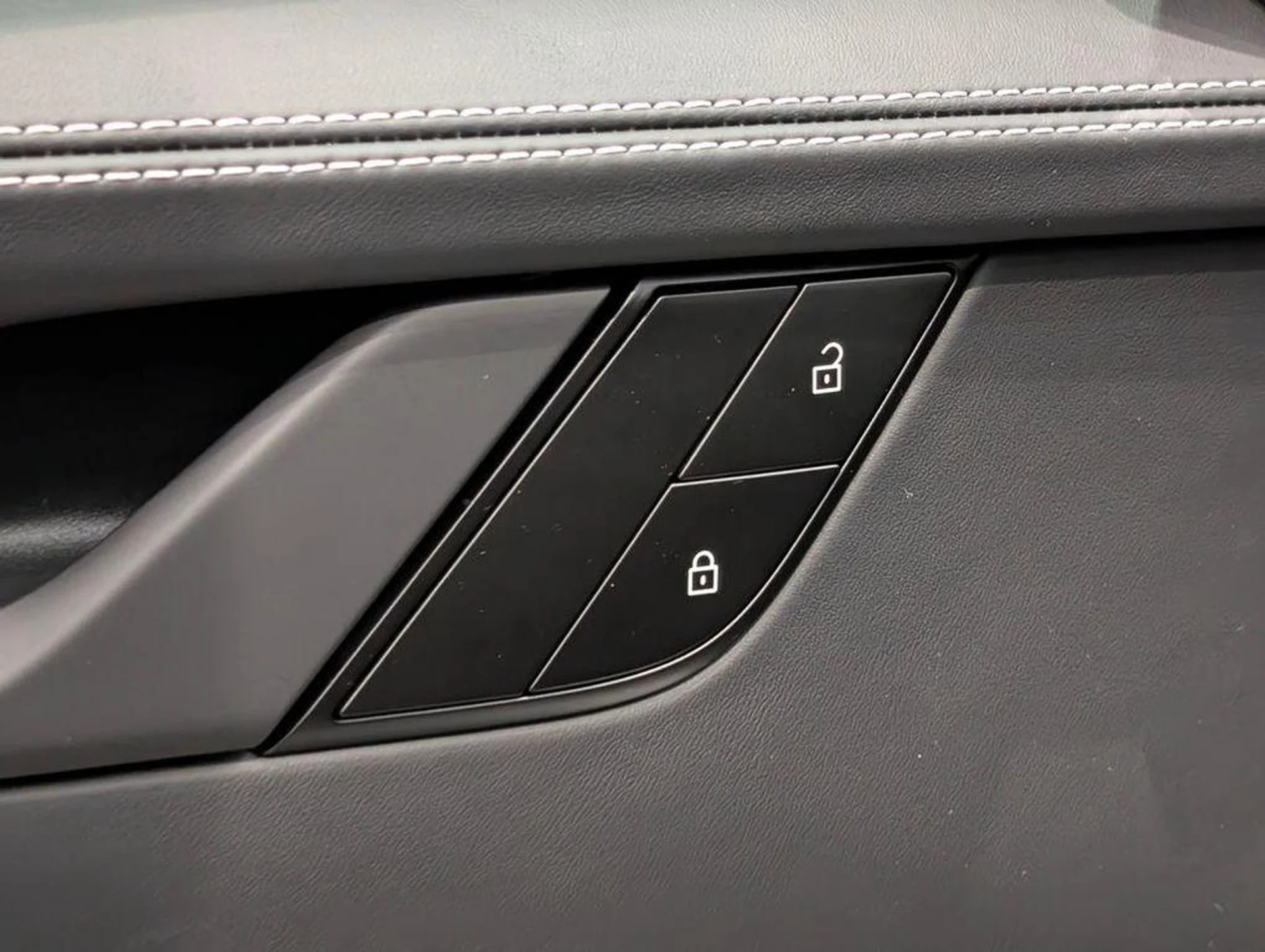 mph022_89222424_r_Of_OAI_04i_RJ_76l3quk6755gj_GP_8_2a6acf1600