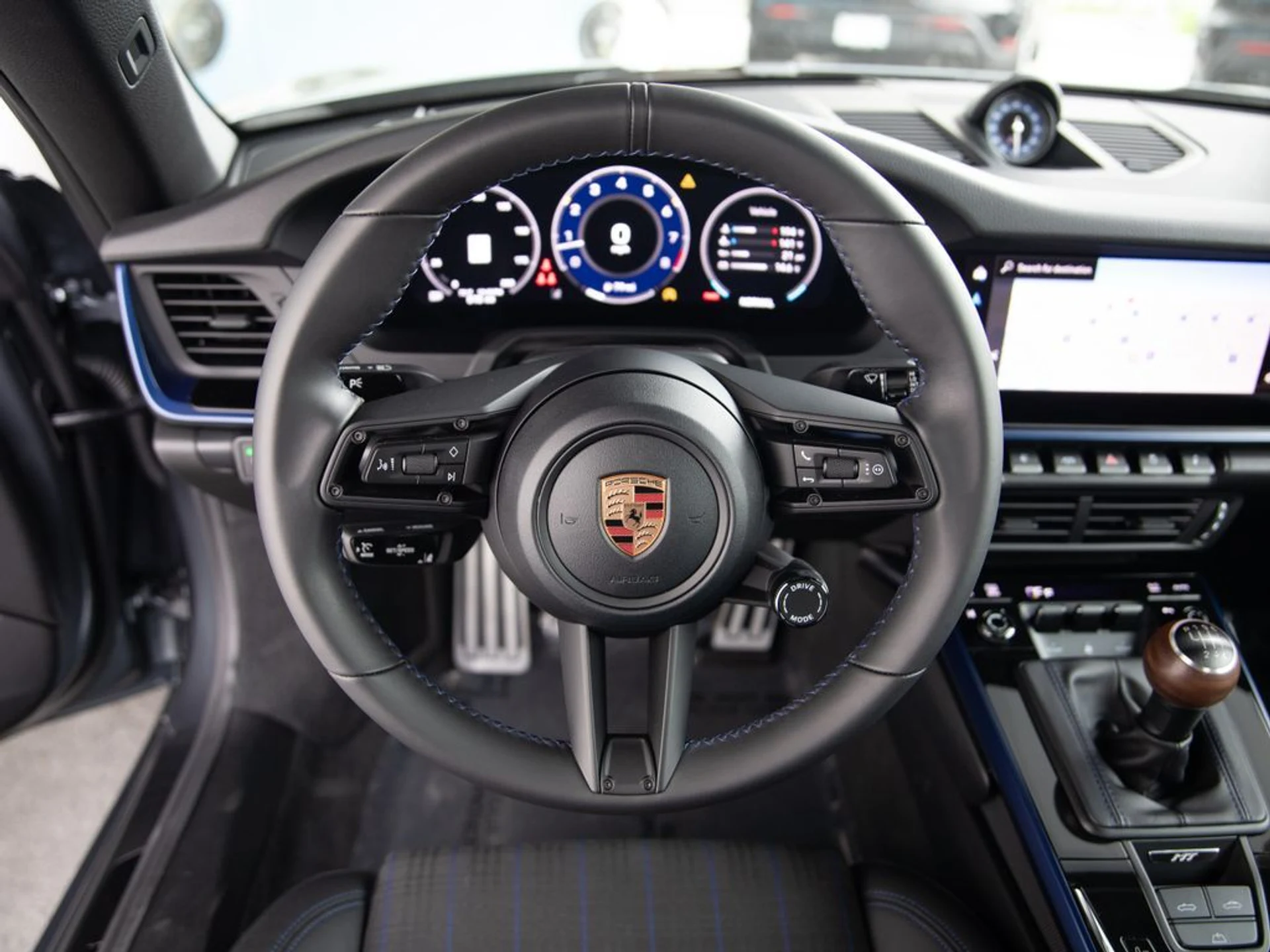 mph022_898252109_27f4e83d7c0ab62420149c63c7a94bbfx_39b29a1d8a