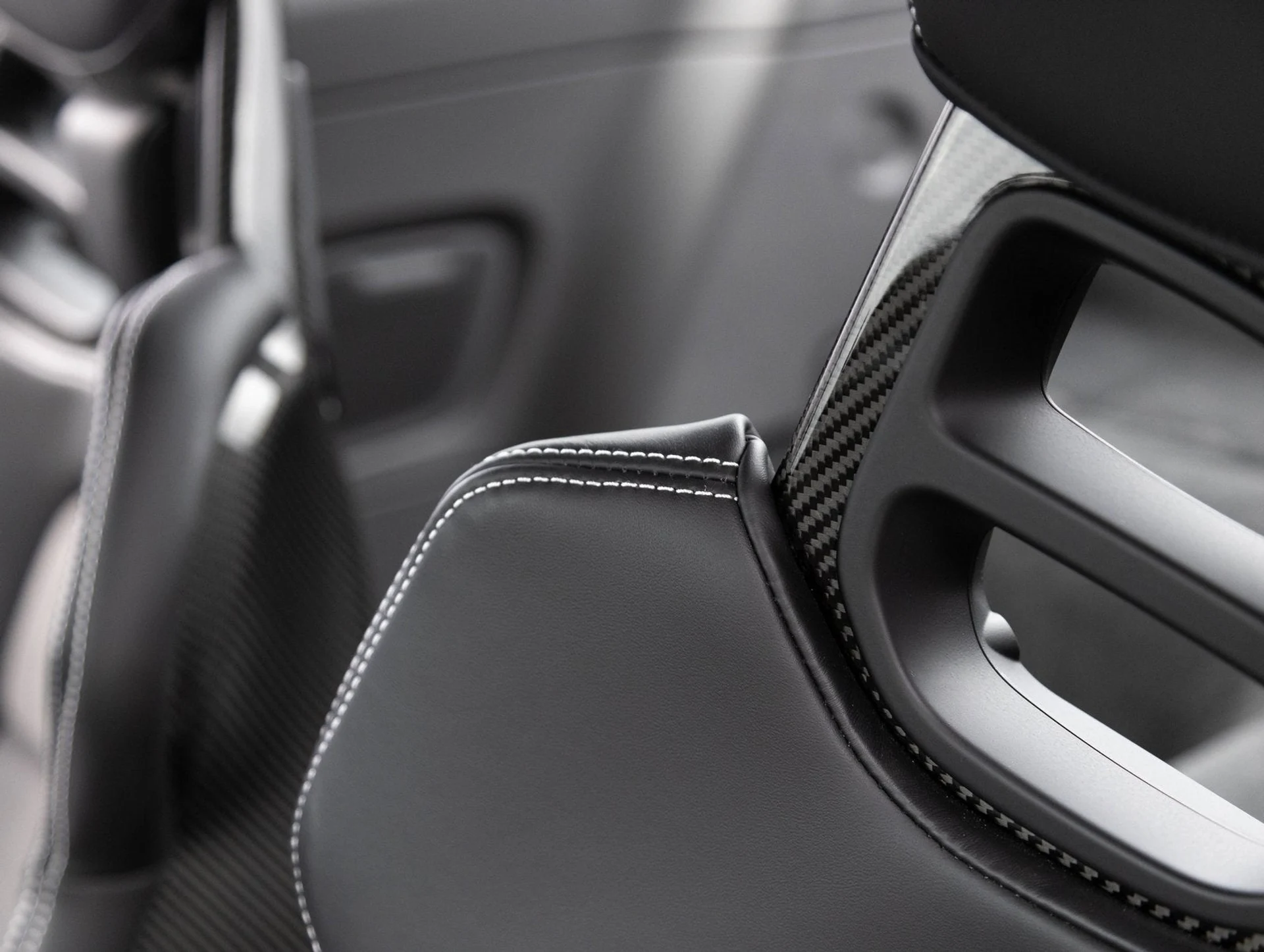 mph022_902788144_23_57a5f1c0d4