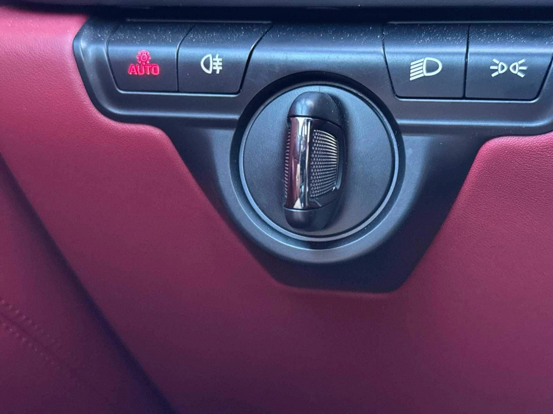 mph022_913647572_850ce93100cc6c3e4cb7a78eb4f5b727x_c20834834f