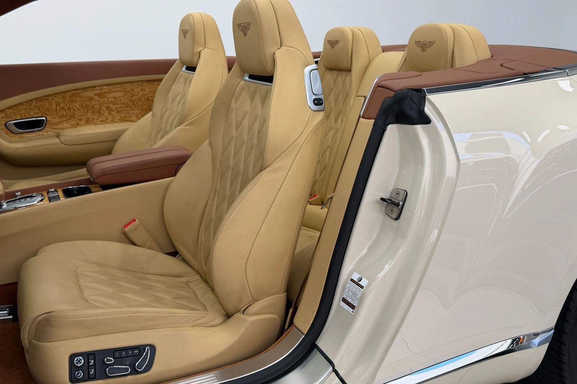 mph022_914929527_Used_2015_Bentley_Continental_GTC_W12_Mulliner_Driving_Specification_1785534875_bb2a6199ba