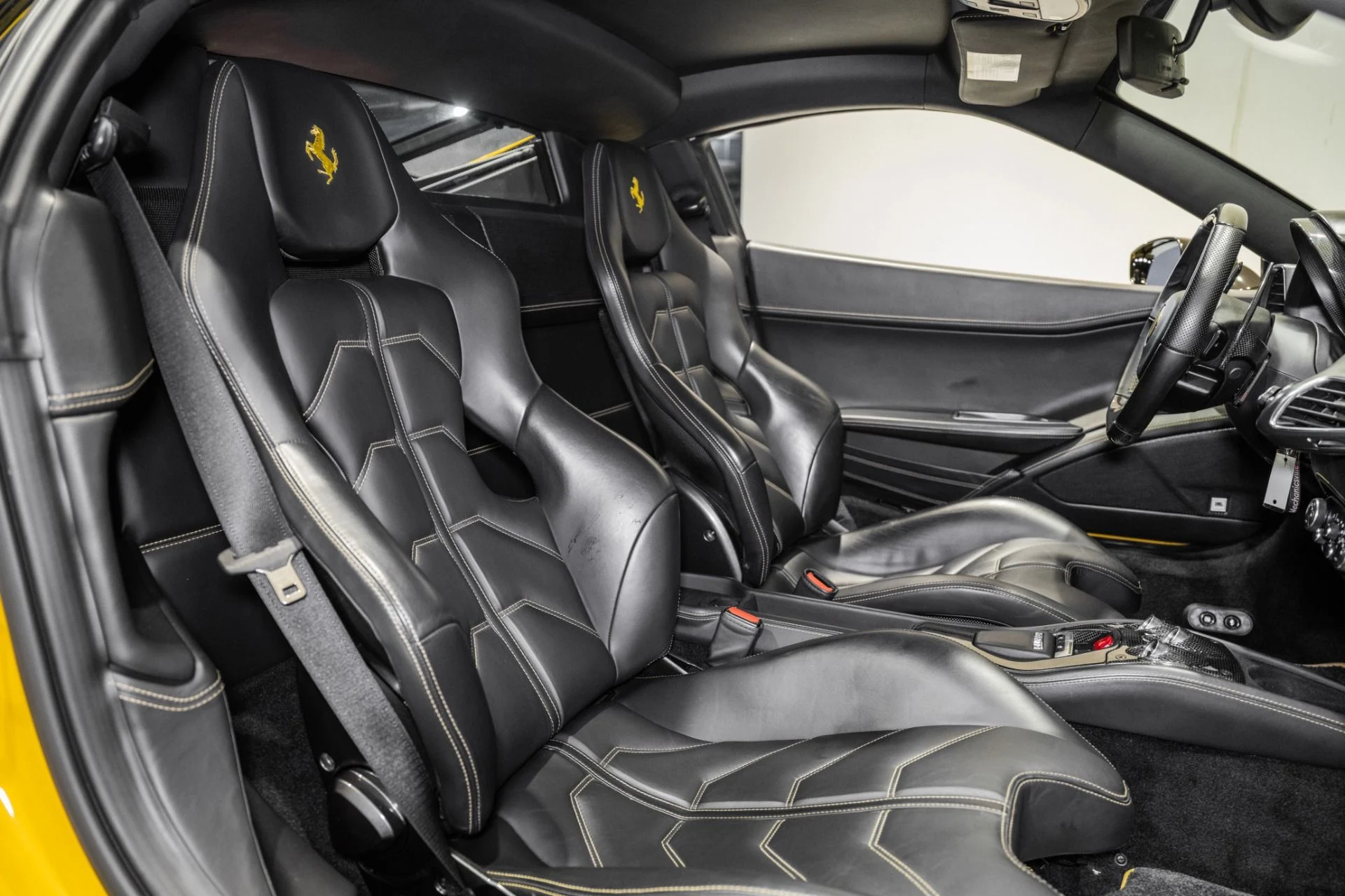 mph022_915604150_Used_2011_Ferrari_458_Italia_1783955260_9491081152