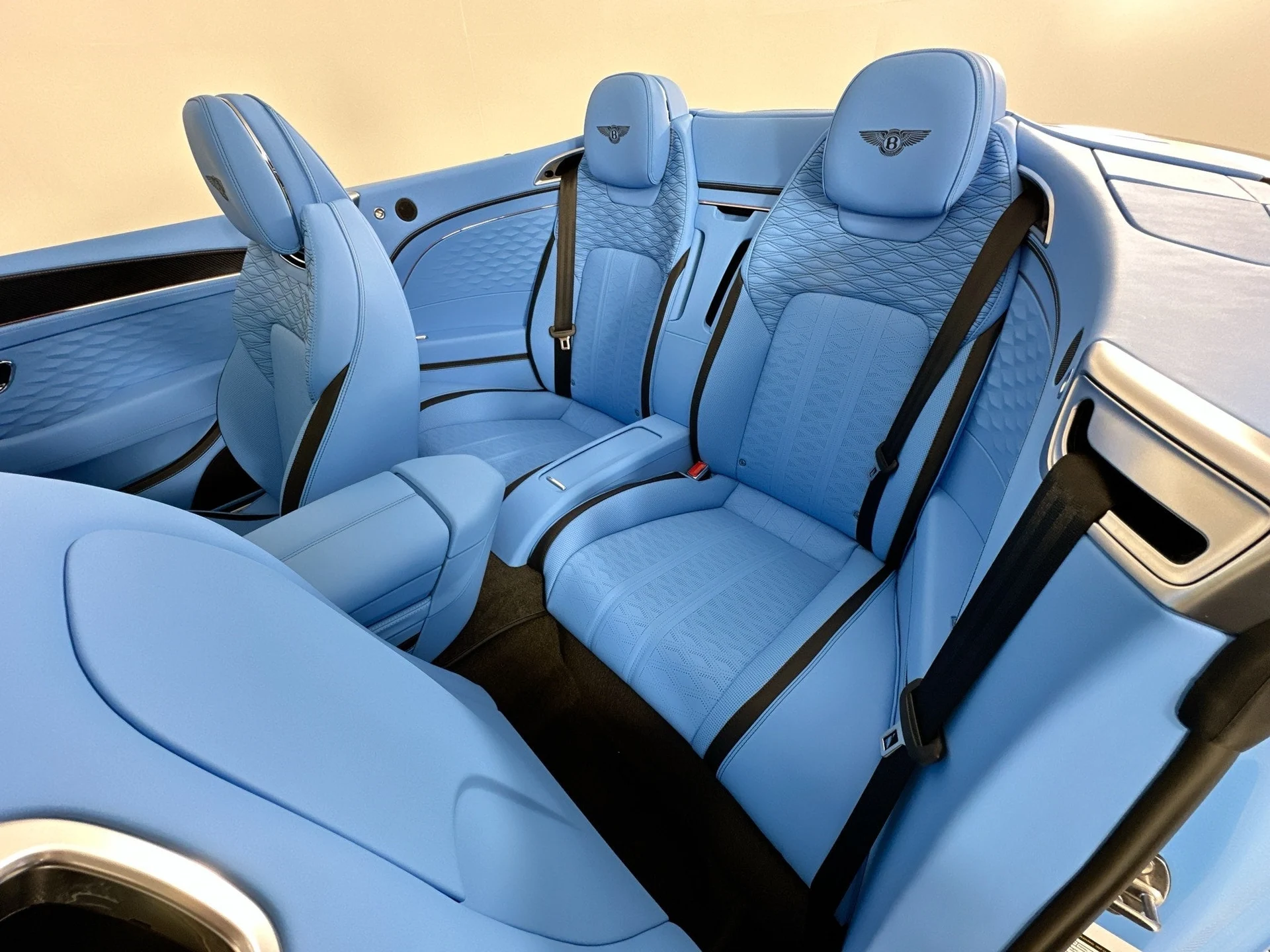 mph022_921892335_23_349907e8c5