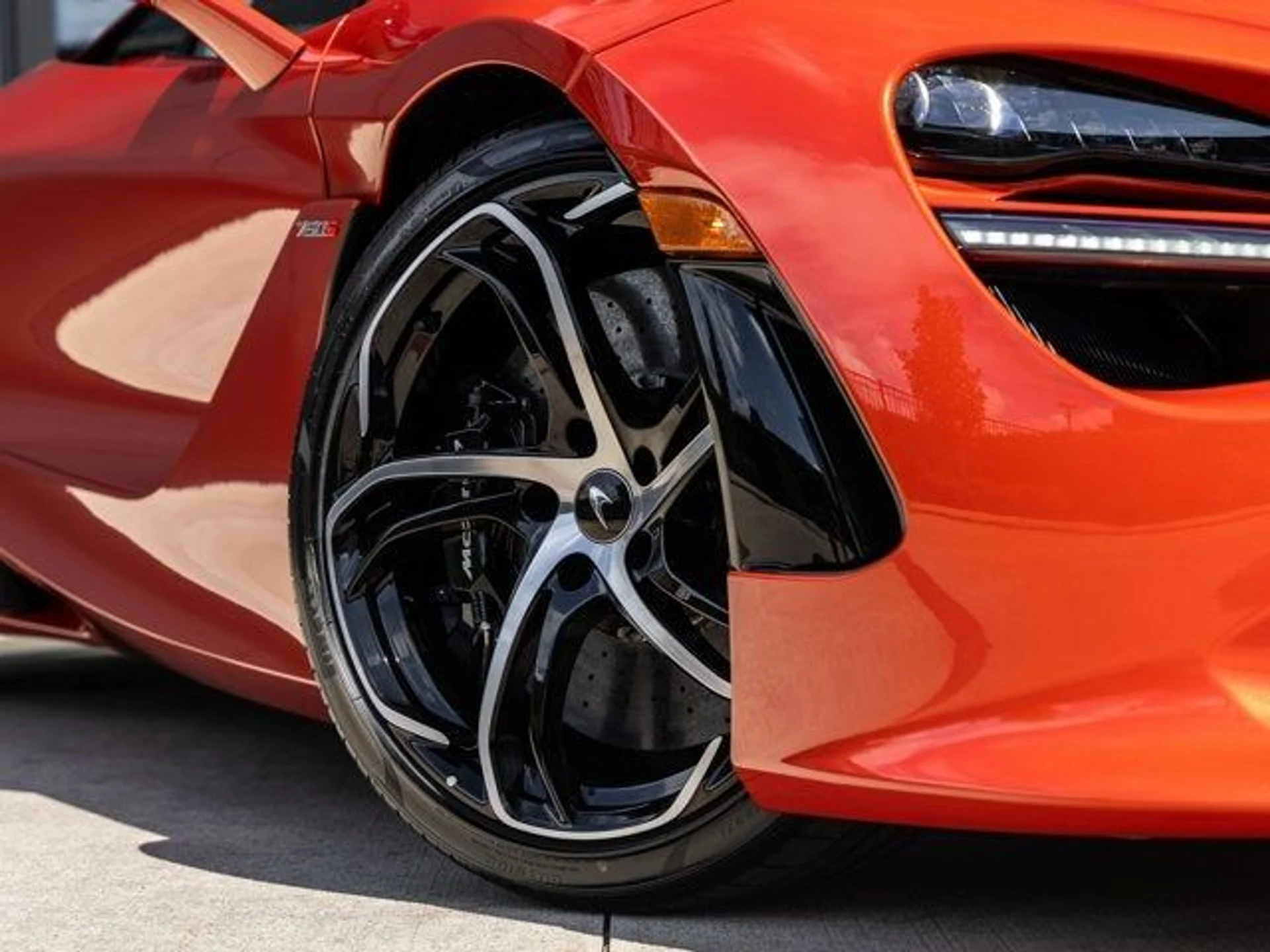 mph022_930937517_23_fe8d0265b2