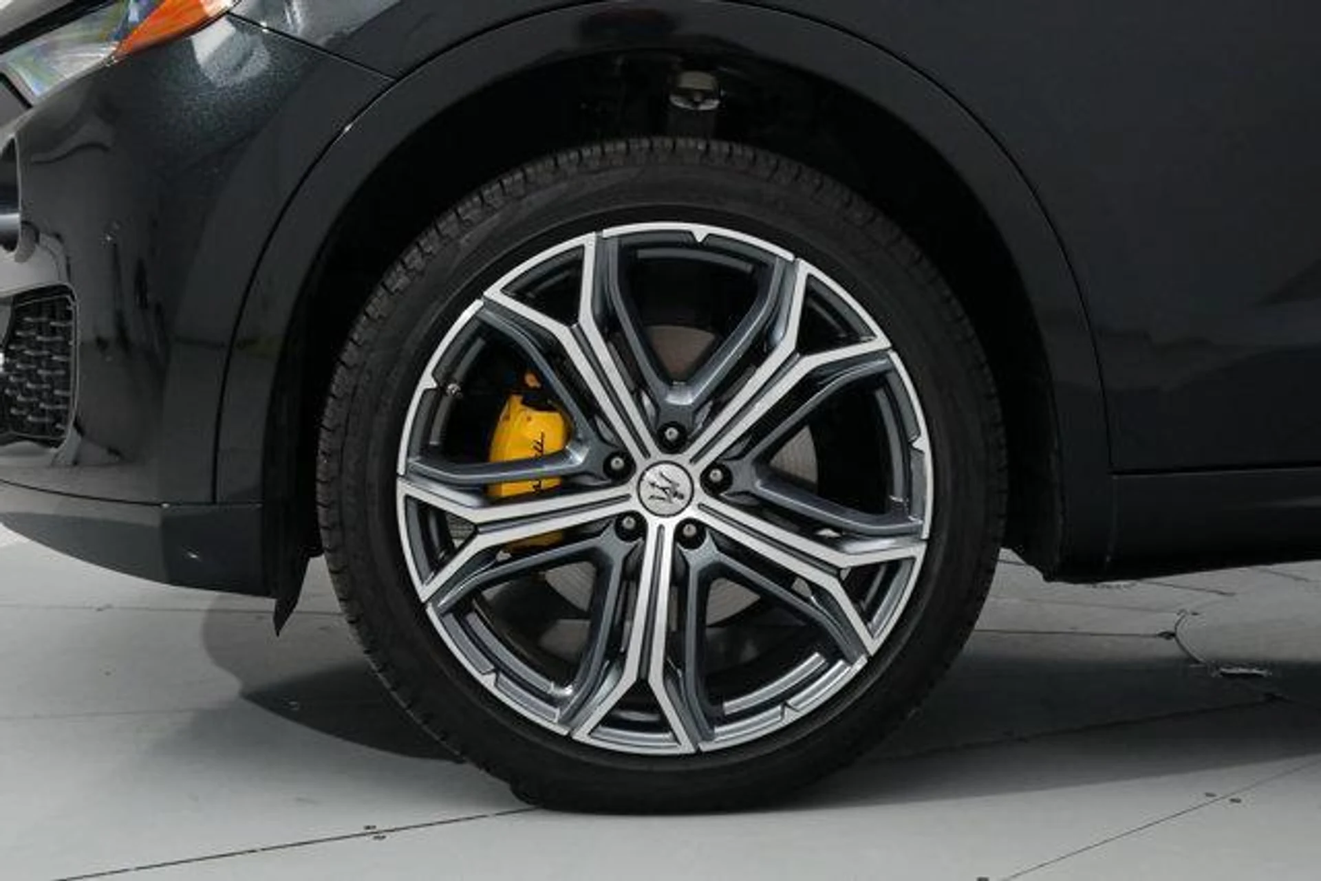 mph022_93848723_dwa8_Ijr8_Uqgs_G_Iv8n_Ro_IA_Cmc13s_7acc5f94ed