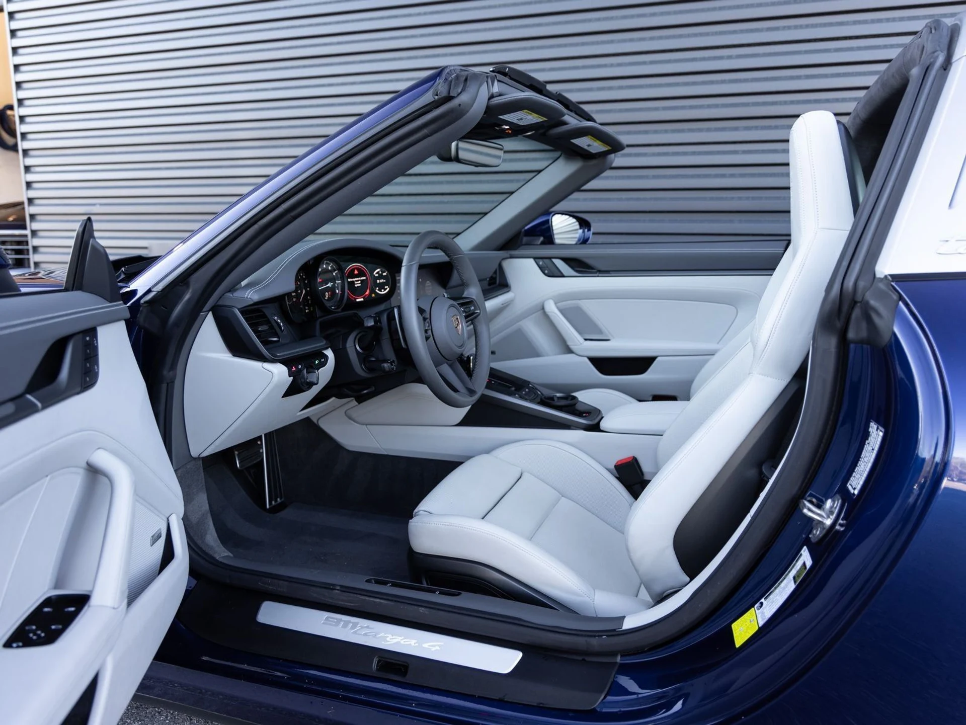 mph022_945554353_23_7f4b286383