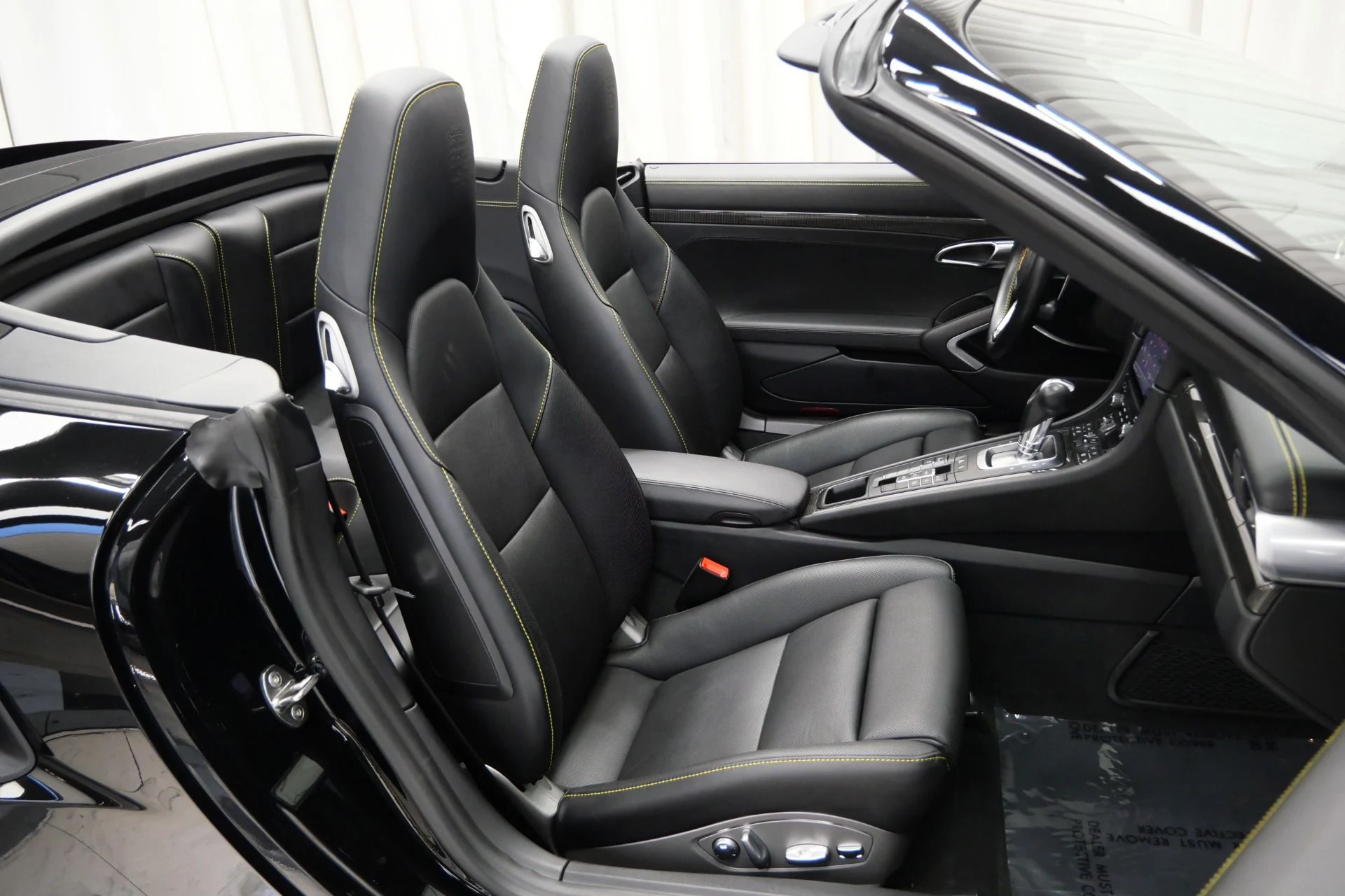 mph022_94822237_Used_2019_Porsche_911_Turbo_S_Cabriolet_1756135575_3309641fd1