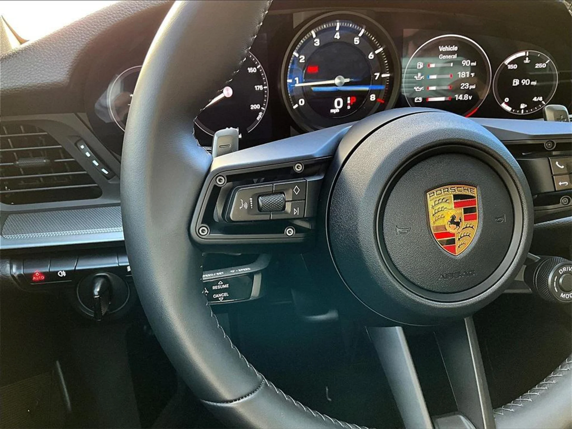 mph022_949052_B_Qu_k5l2_Bu3_E_Zd_IT_5_Keq_We_S_Ze_U_0349a2e0a0